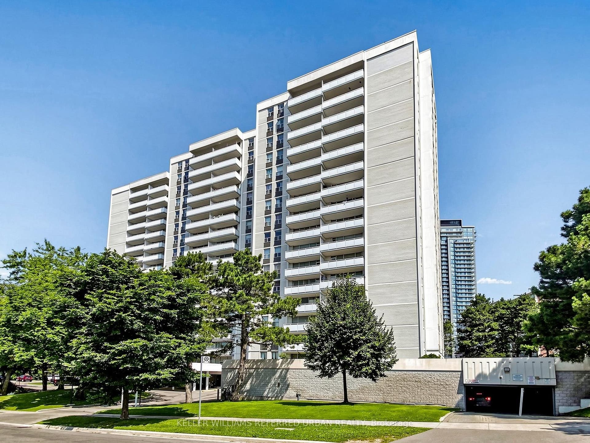 10 Parkway Forest Drive, #1111, Toronto C, Toronto ON M2J 1L3