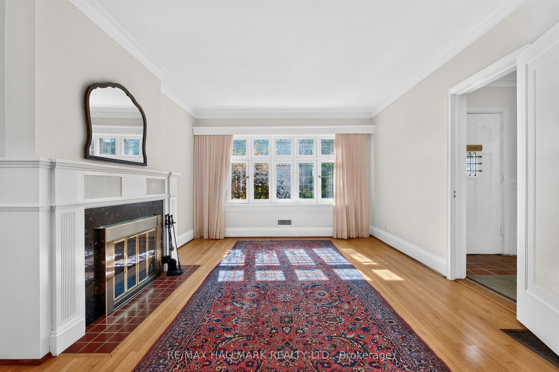 70 Parkview Avenue, Toronto C, Toronto ON M2N 3Y2 70 Parkview Avenue, Toronto C, Toronto ON M2N 3Y2