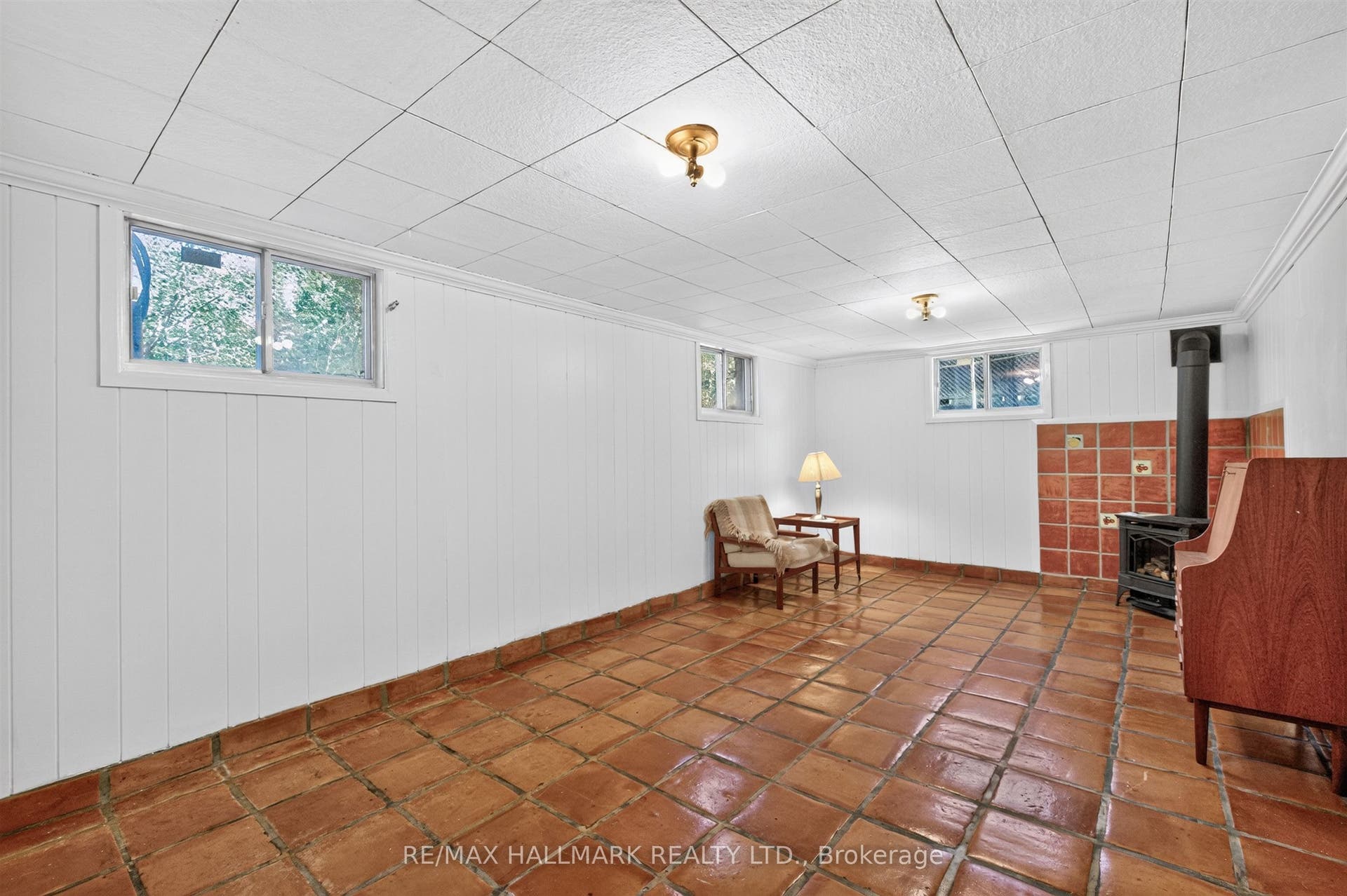 70 Parkview Avenue, Toronto C, Toronto ON M2N 3Y2 70 Parkview Avenue, Toronto C, Toronto ON M2N 3Y2