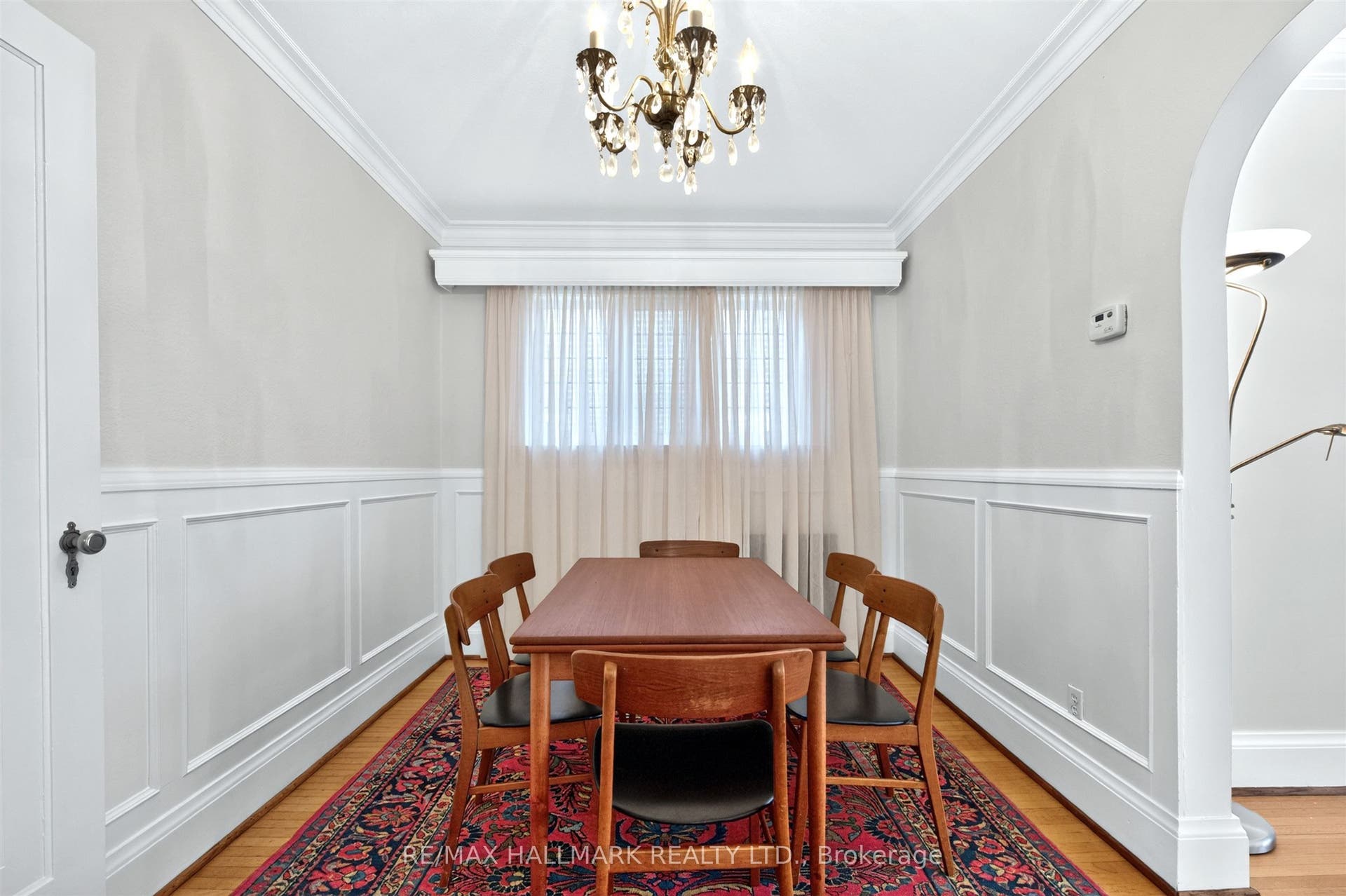 70 Parkview Avenue, Toronto C, Toronto ON M2N 3Y2 70 Parkview Avenue, Toronto C, Toronto ON M2N 3Y2