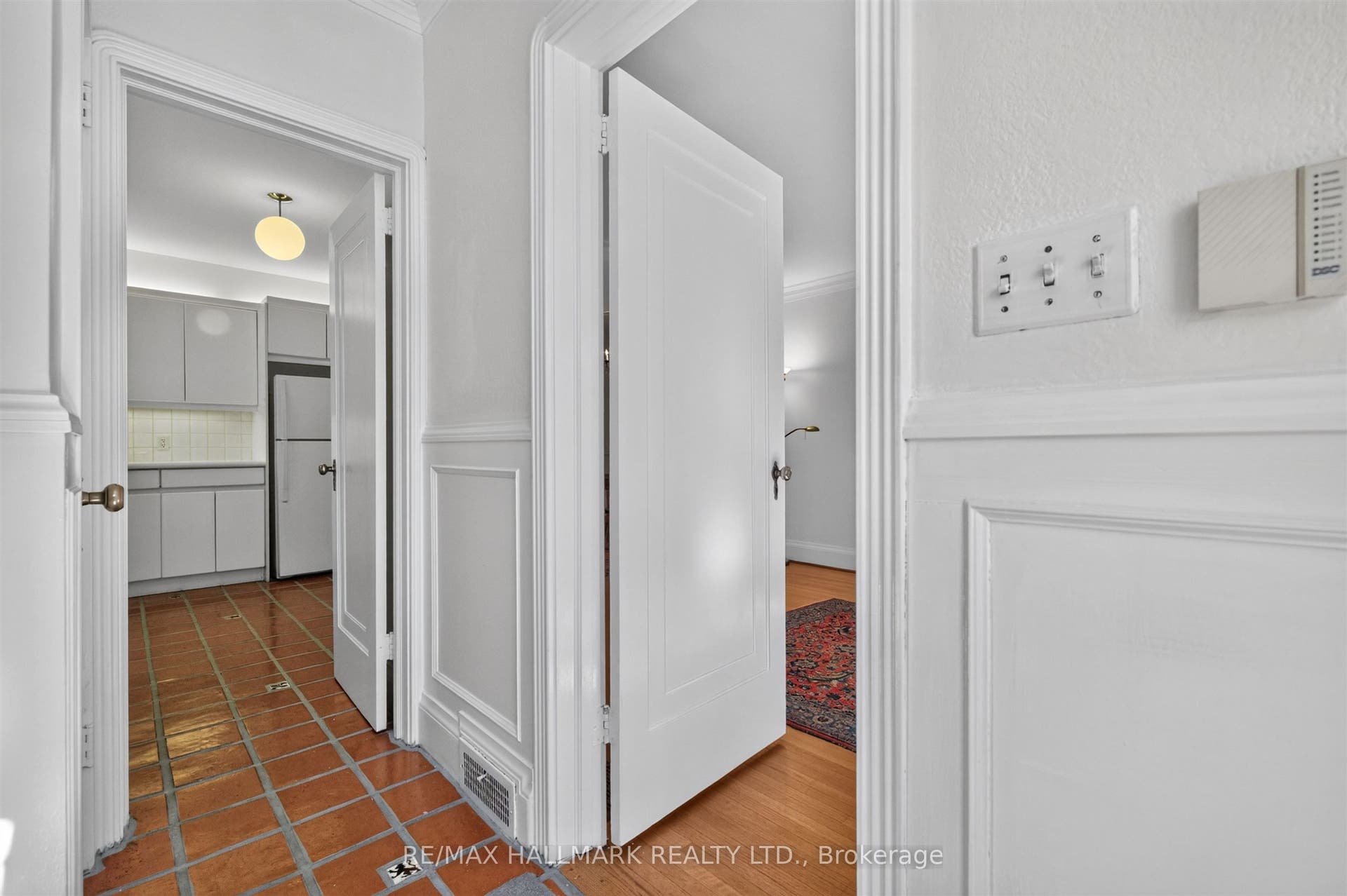 70 Parkview Avenue, Toronto C, Toronto ON M2N 3Y2 70 Parkview Avenue, Toronto C, Toronto ON M2N 3Y2