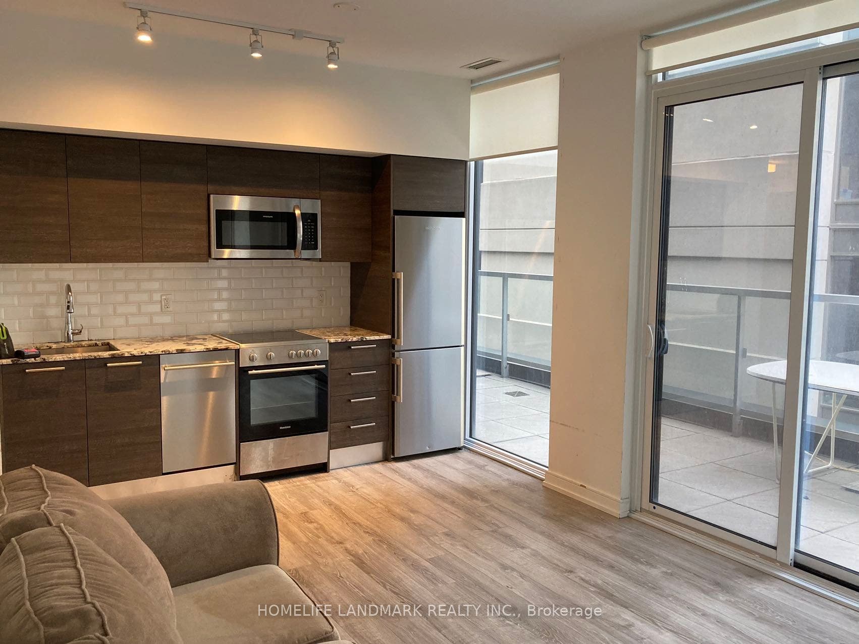 28 Wellesley Street E, #509, Toronto C08, Toronto C, Toronto ON M4Y 0C4