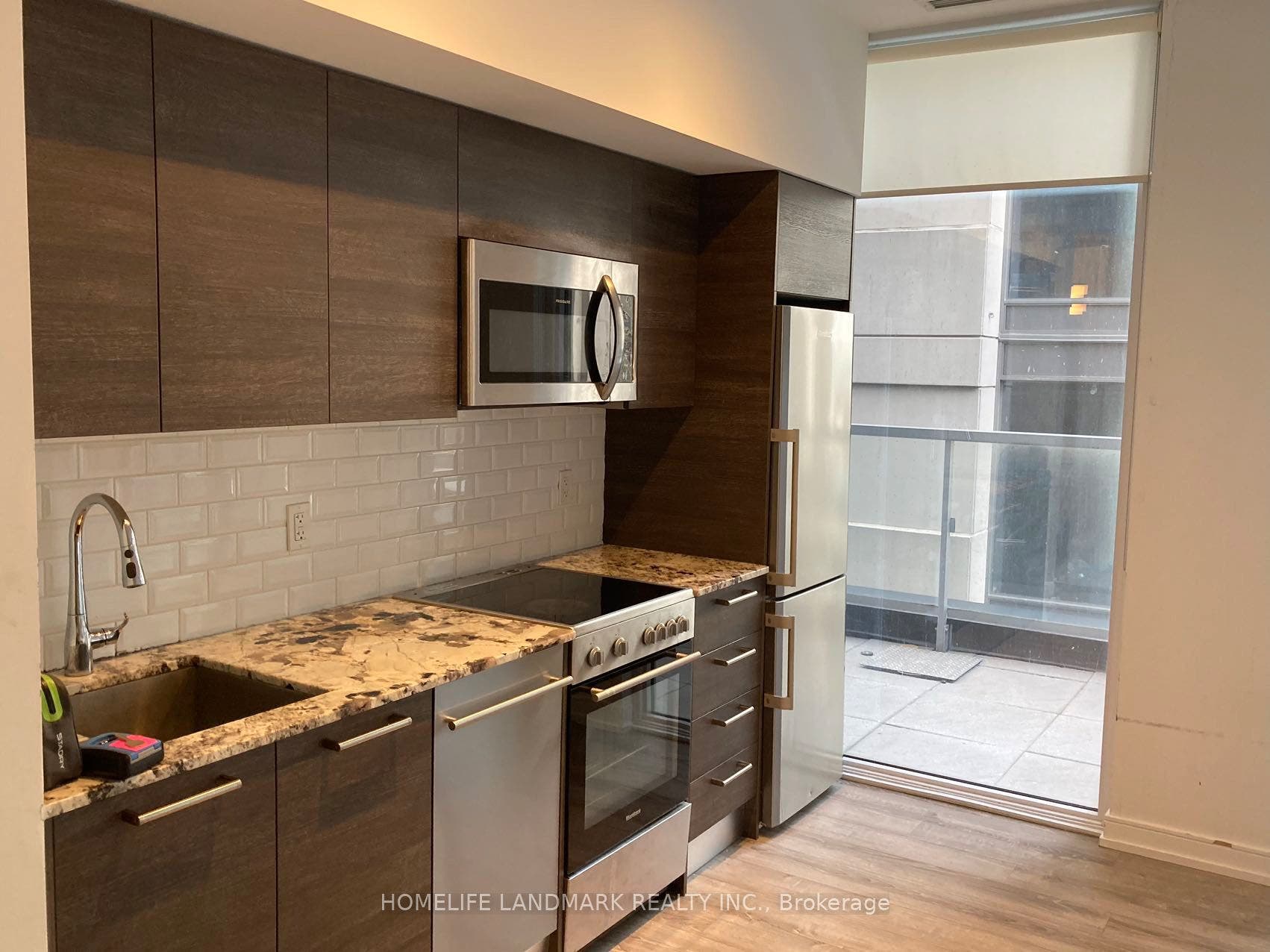 28 Wellesley Street E, #509, Toronto C08, Toronto C, Toronto ON M4Y 0C4