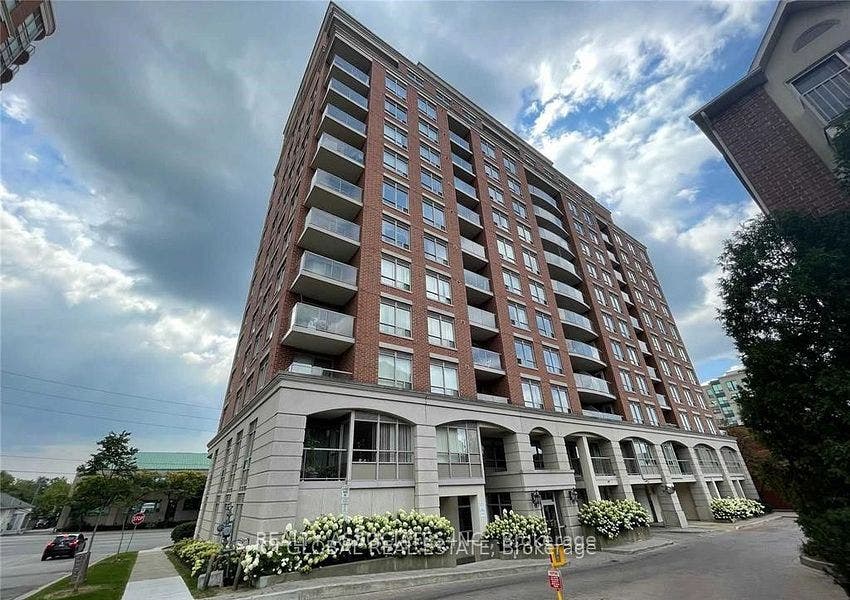 2 Clairtrell Road, #1106, Toronto C, Toronto ON M2N 7H5 2 Clairtrell Road, #1106, Toronto C, Toronto ON M2N 7H5