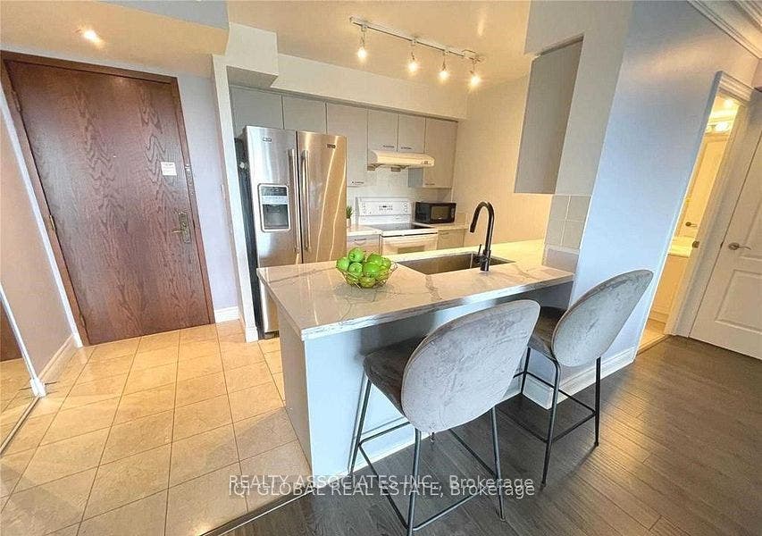 2 Clairtrell Road, #1106, Toronto C, Toronto ON M2N 7H5 2 Clairtrell Road, #1106, Toronto C, Toronto ON M2N 7H5