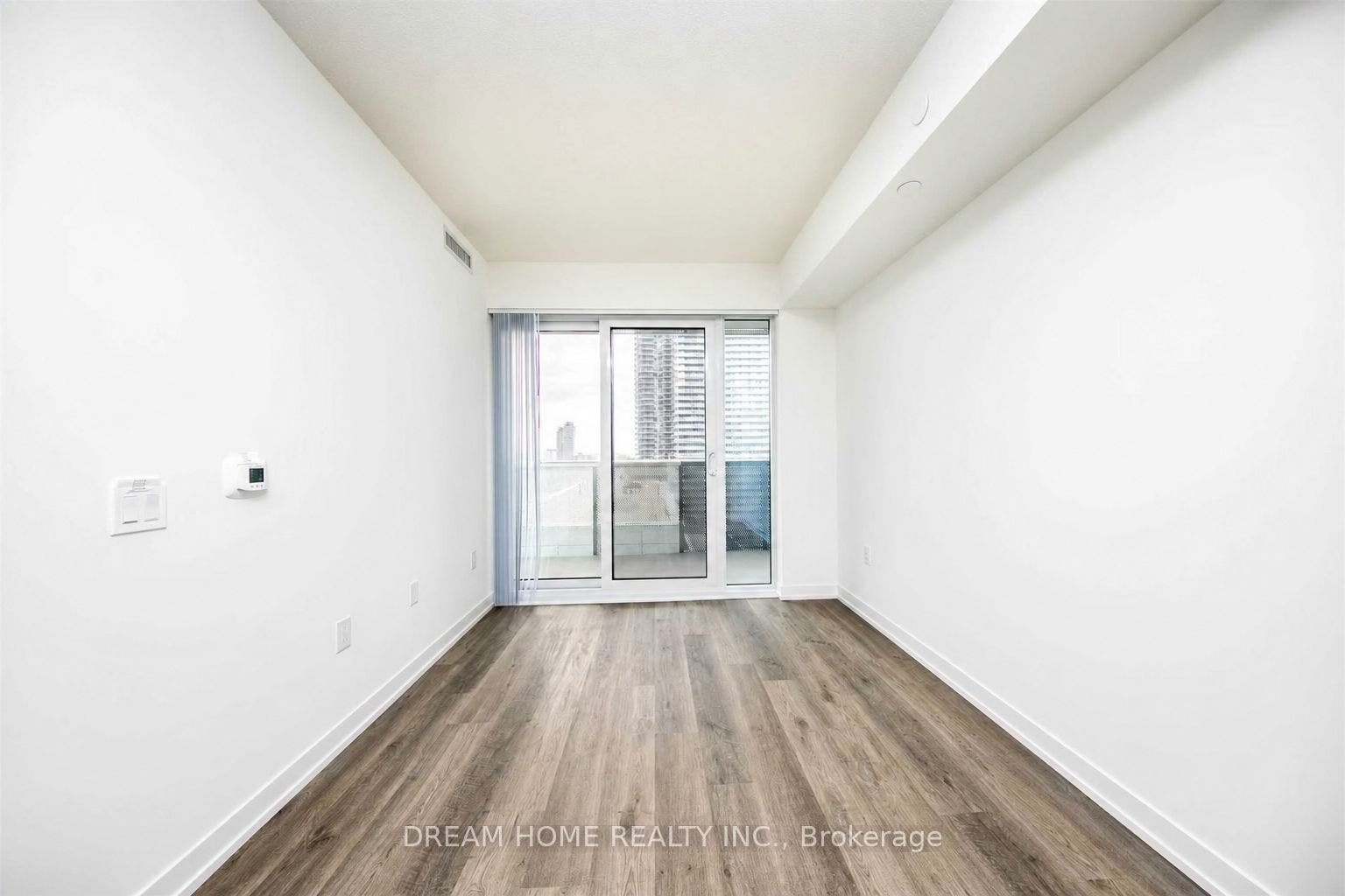 55 Cooper Street, #6006, Toronto C, Toronto ON M5E 0G1
