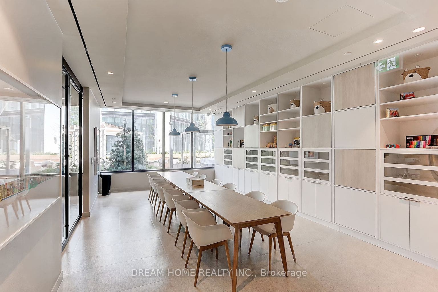 55 Cooper Street, #6006, Toronto C, Toronto ON M5E 0G1
