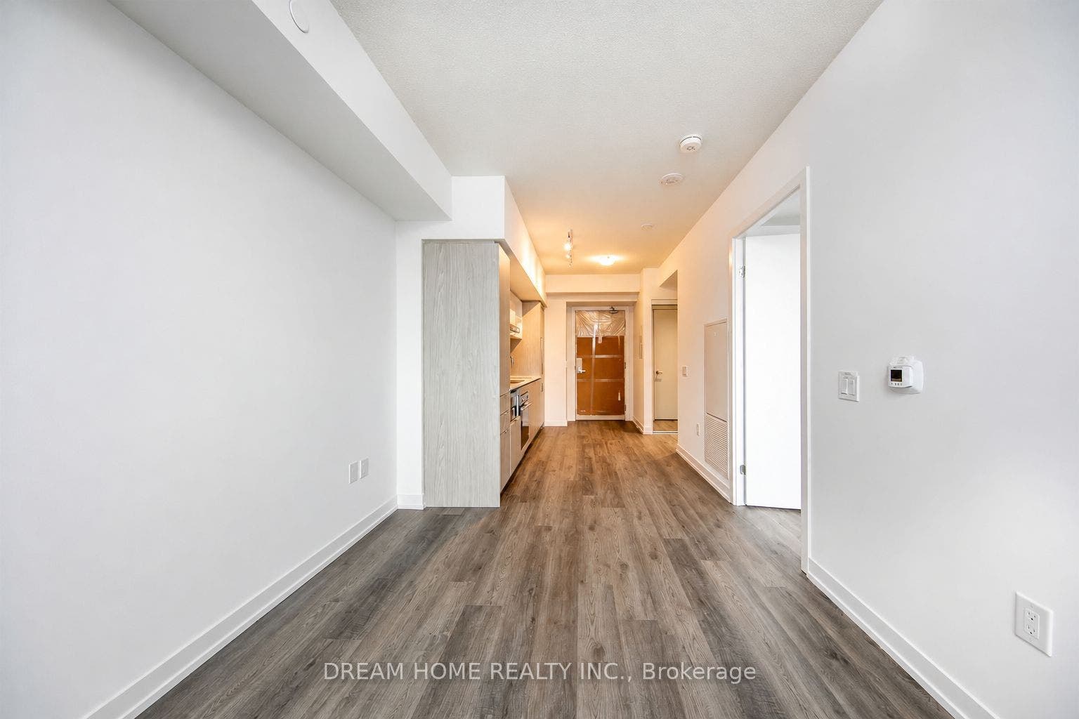 55 Cooper Street, #6006, Toronto C, Toronto ON M5E 0G1