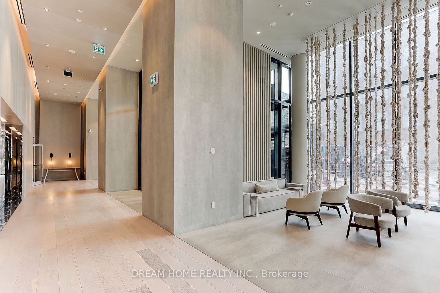 55 Cooper Street, #6006, Toronto C, Toronto ON M5E 0G1