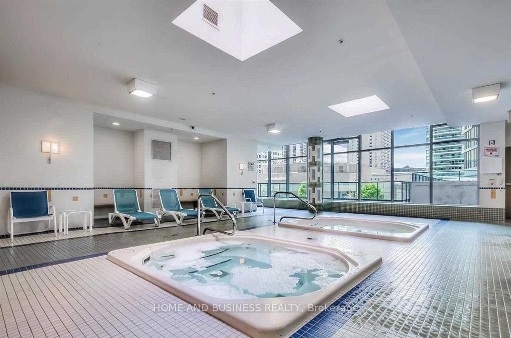 12 Yonge Street, #1505, Toronto C, Toronto ON M5E 1Z9
