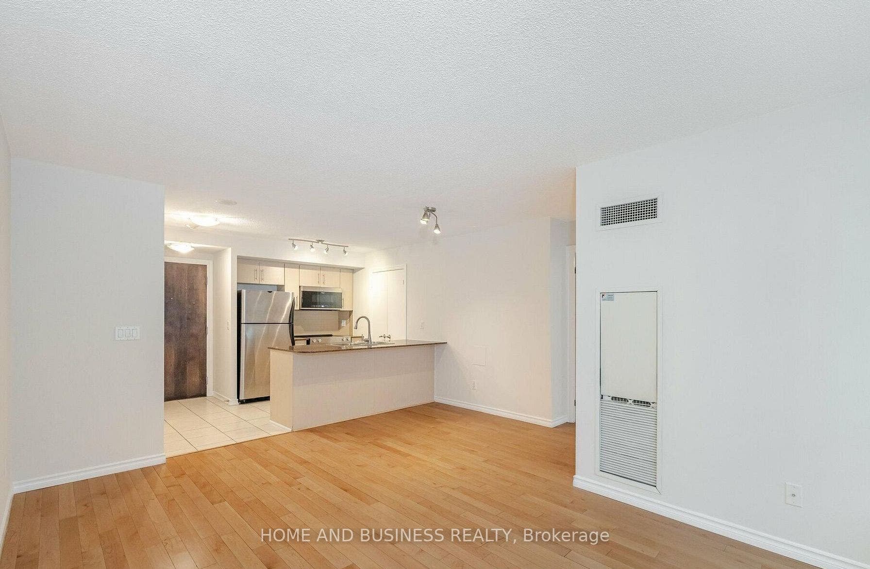 12 Yonge Street, #1505, Toronto C, Toronto ON M5E 1Z9
