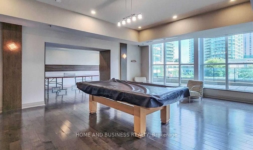 12 Yonge Street, #1505, Toronto C, Toronto ON M5E 1Z9