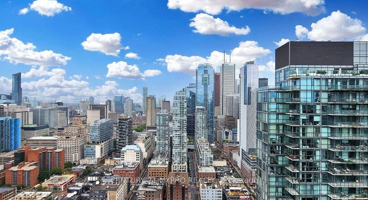 38 Widmer Street, #4202, Toronto C, Toronto ON M5V 0P7