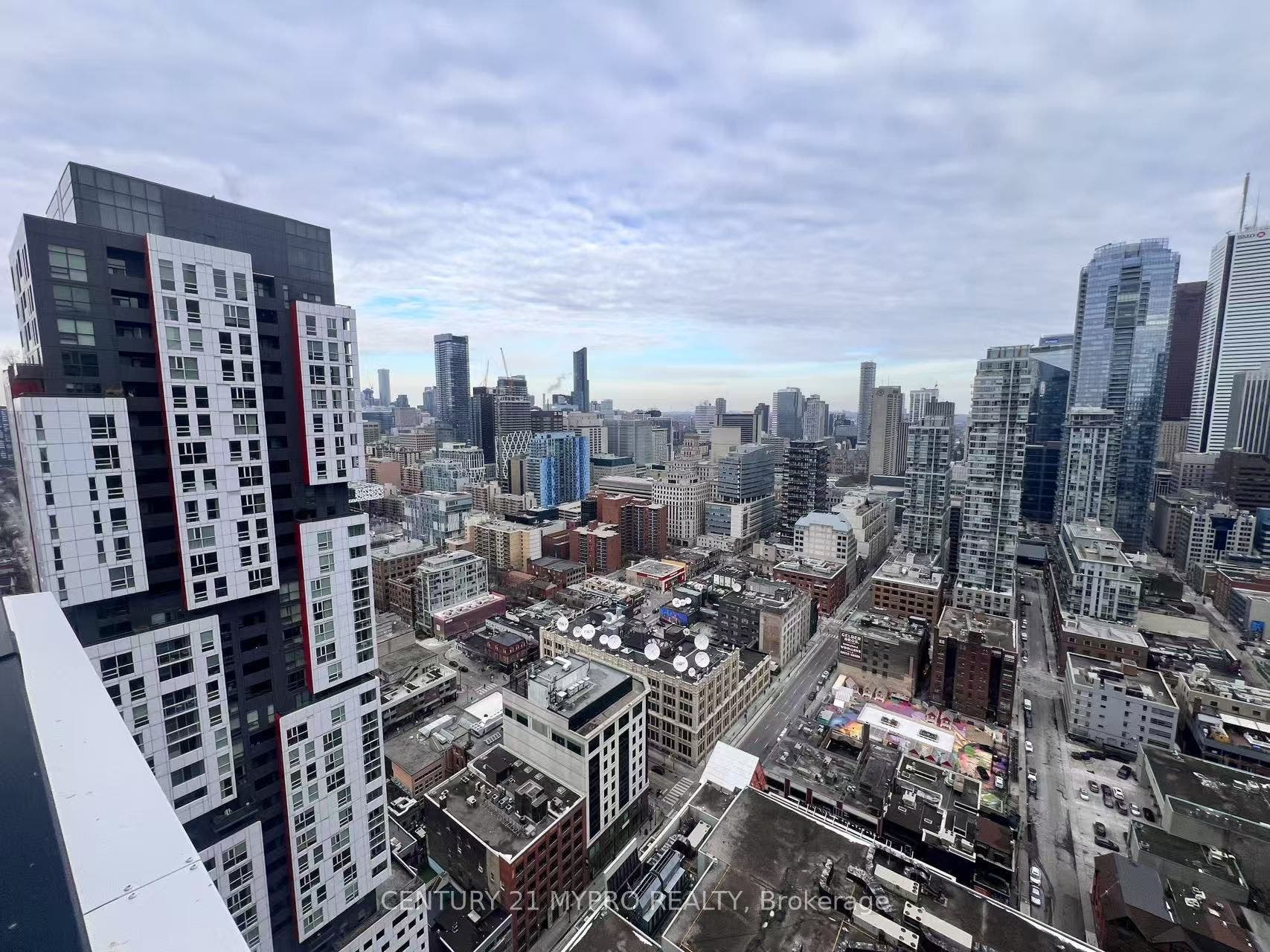 38 Widmer Street, #4202, Toronto C, Toronto ON M5V 0P7