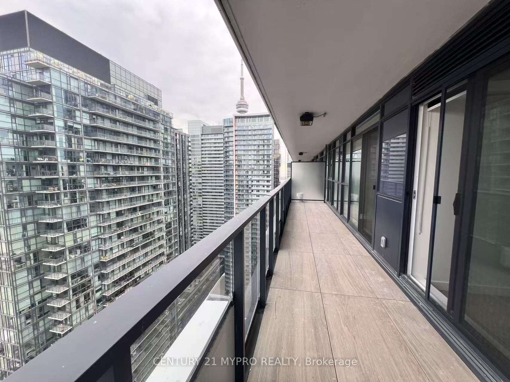 38 Widmer Street, #4202, Toronto C, Toronto ON M5V 0P7