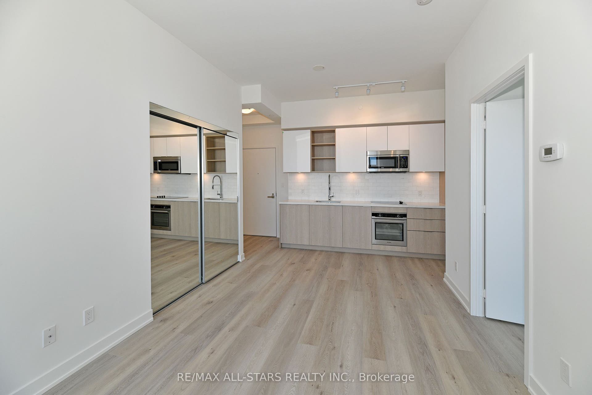 50 Ordnance Street, #3401, Toronto C01, Toronto C, Toronto ON M6K 1A2