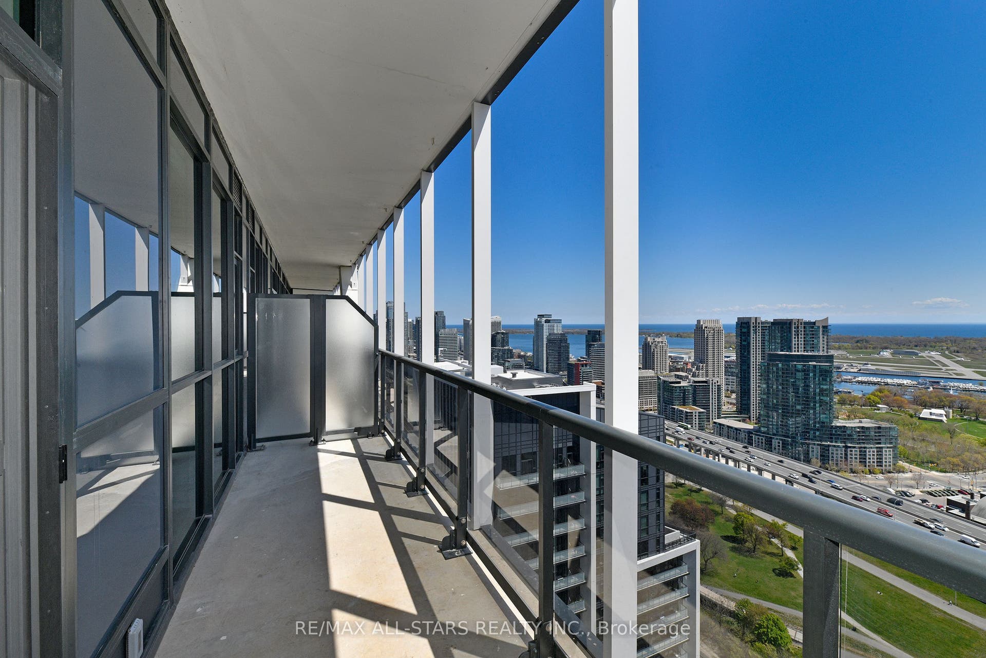 Huge South Facing Balcony