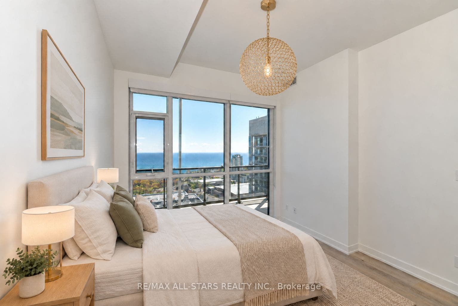 Virtual Staging / Primary Bedroom