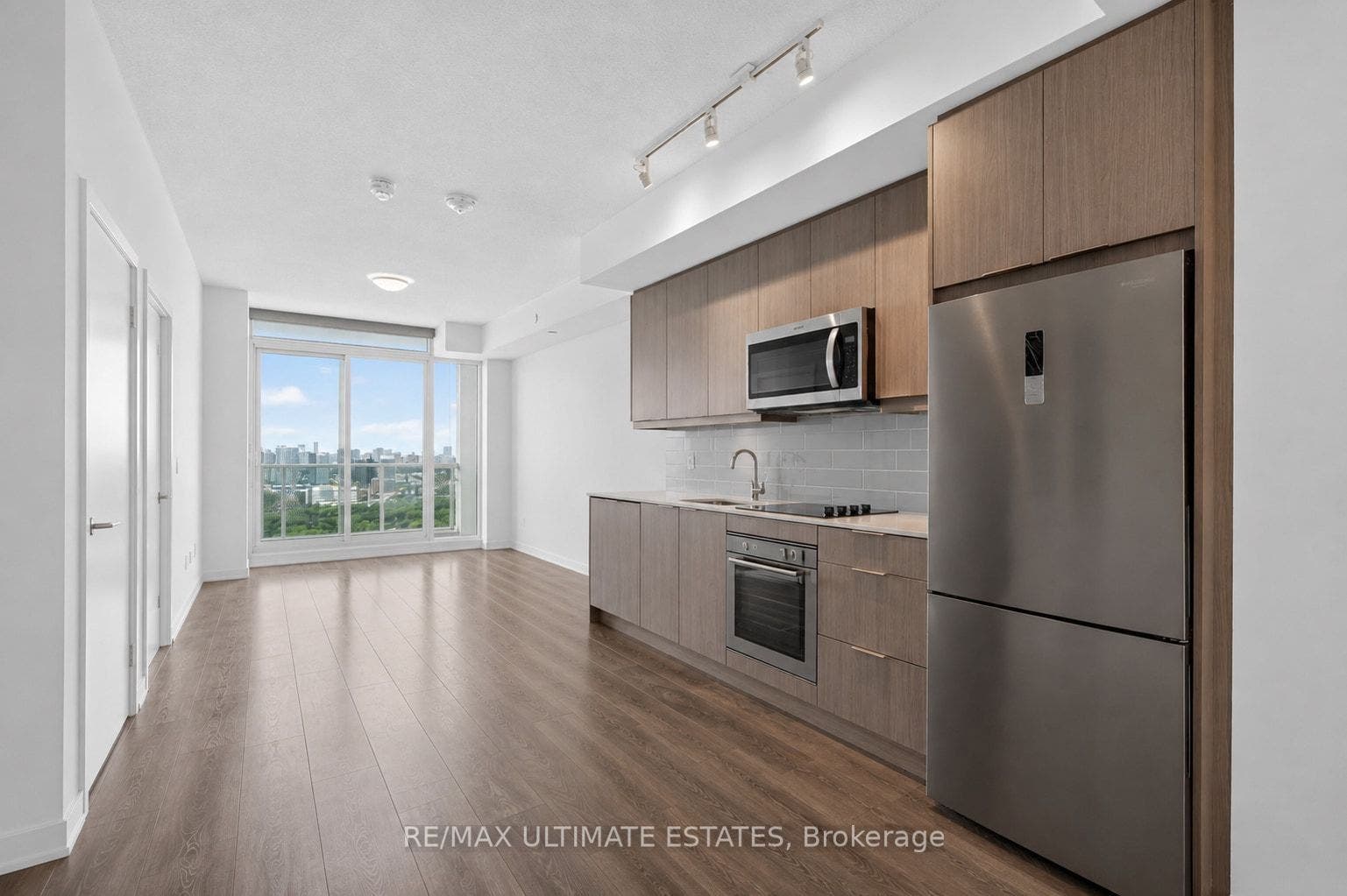 32 Forest Manor Road, #2301, Toronto C, Toronto ON M2J 1M5 32 Forest Manor Road, #2301, Toronto C, Toronto ON M2J 1M5