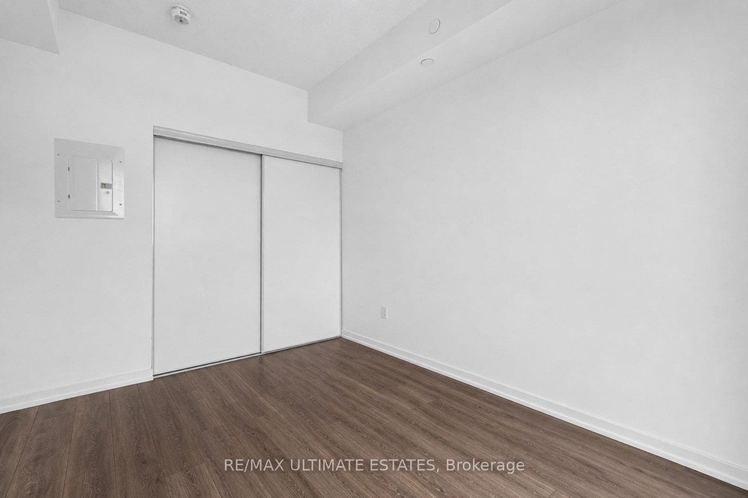 32 Forest Manor Road, #2301, Toronto C, Toronto ON M2J 1M5 32 Forest Manor Road, #2301, Toronto C, Toronto ON M2J 1M5