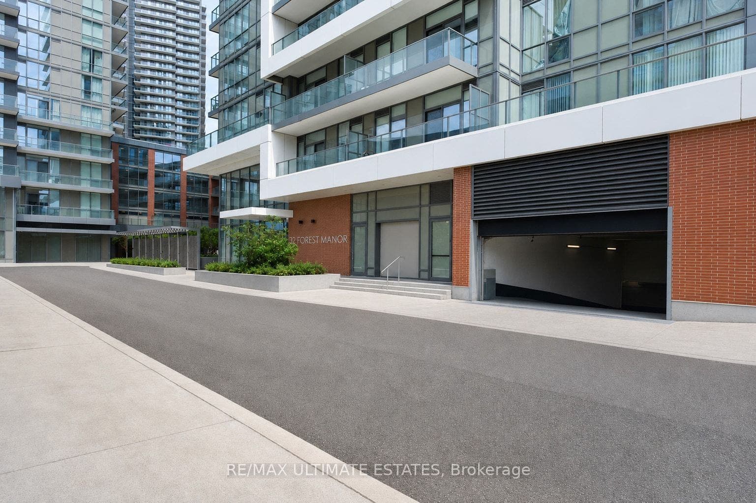 32 Forest Manor Road, #2301, Toronto C, Toronto ON M2J 1M5 32 Forest Manor Road, #2301, Toronto C, Toronto ON M2J 1M5