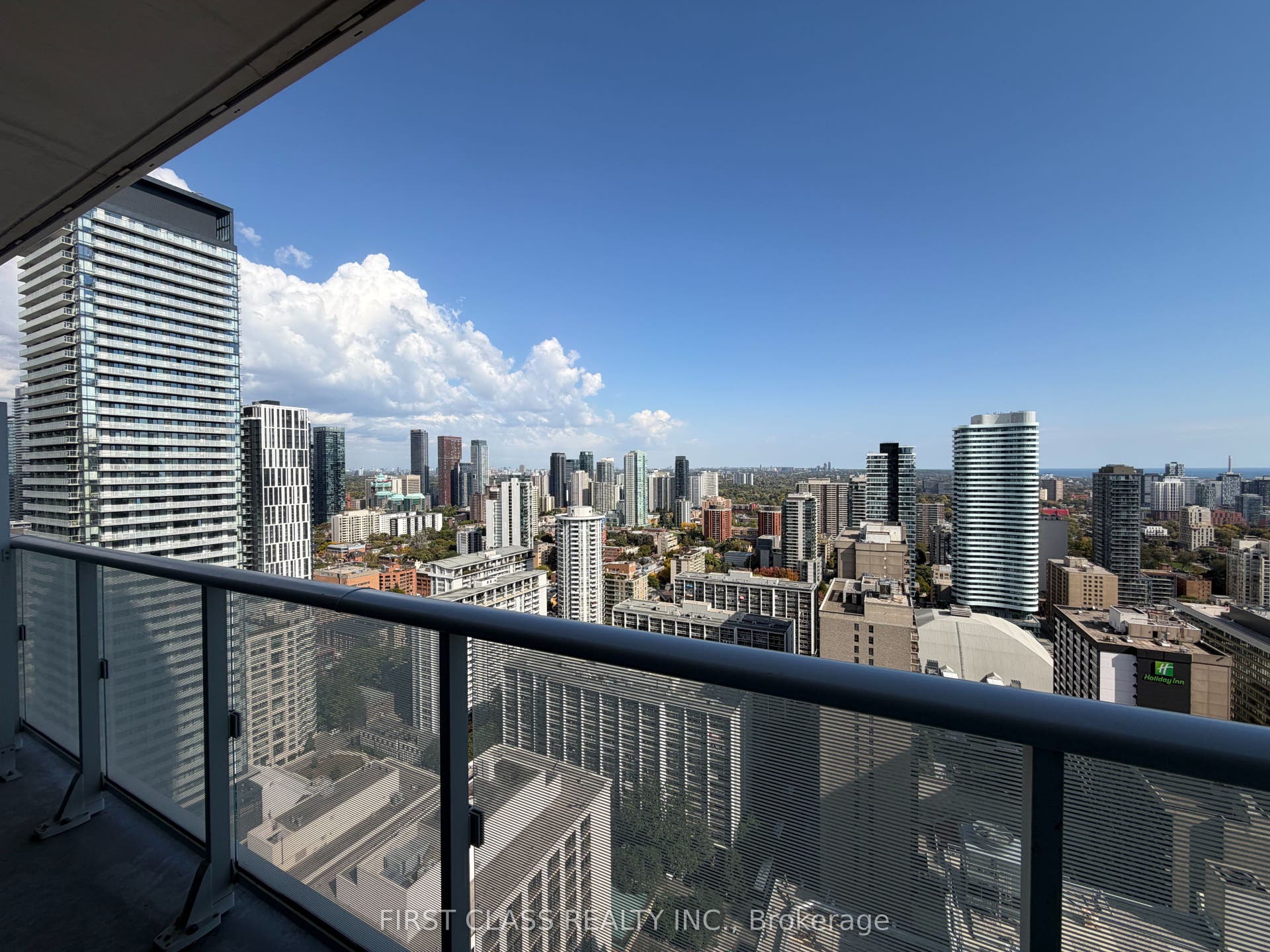 7 Grenville Street, #3708, Toronto C, Toronto ON M4Y 0E9