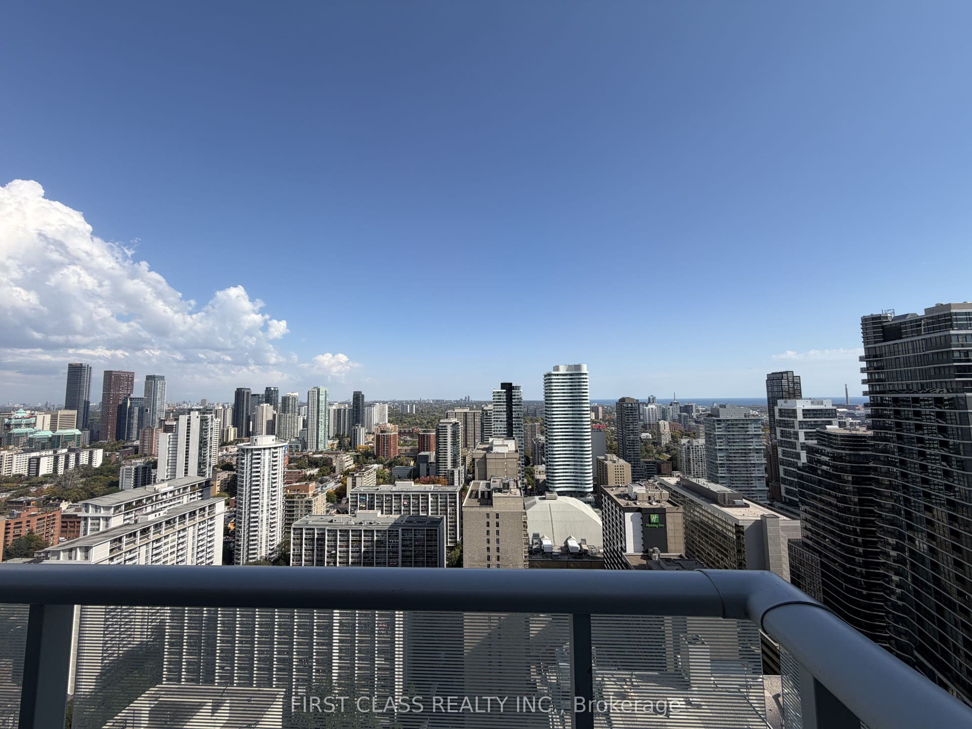 7 Grenville Street, #3708, Toronto C, Toronto ON M4Y 0E9