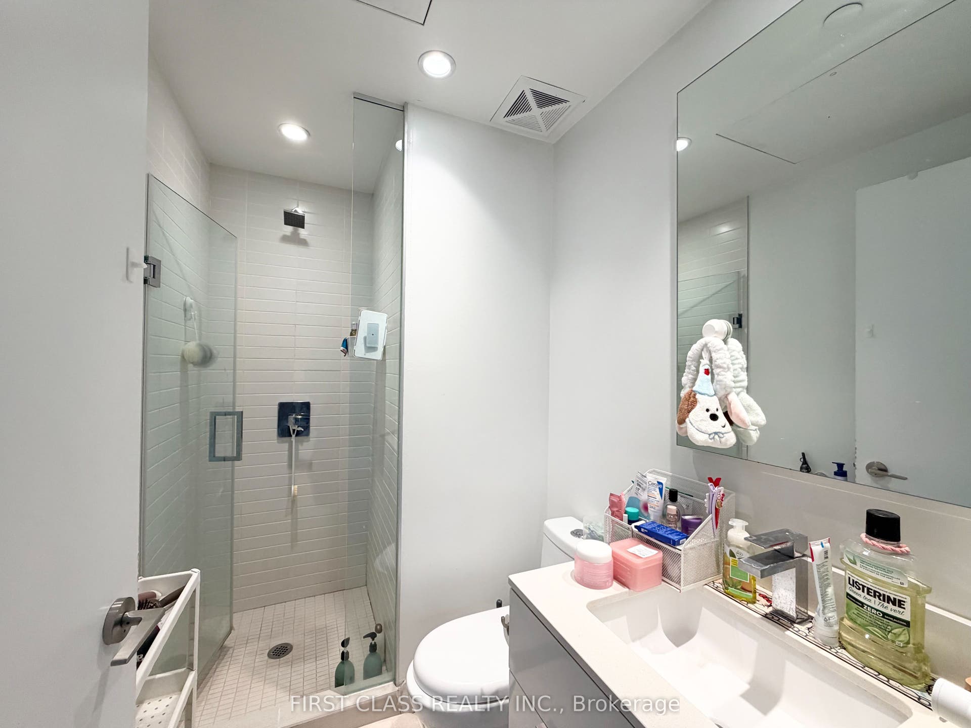 7 Grenville Street, #3708, Toronto C, Toronto ON M4Y 0E9
