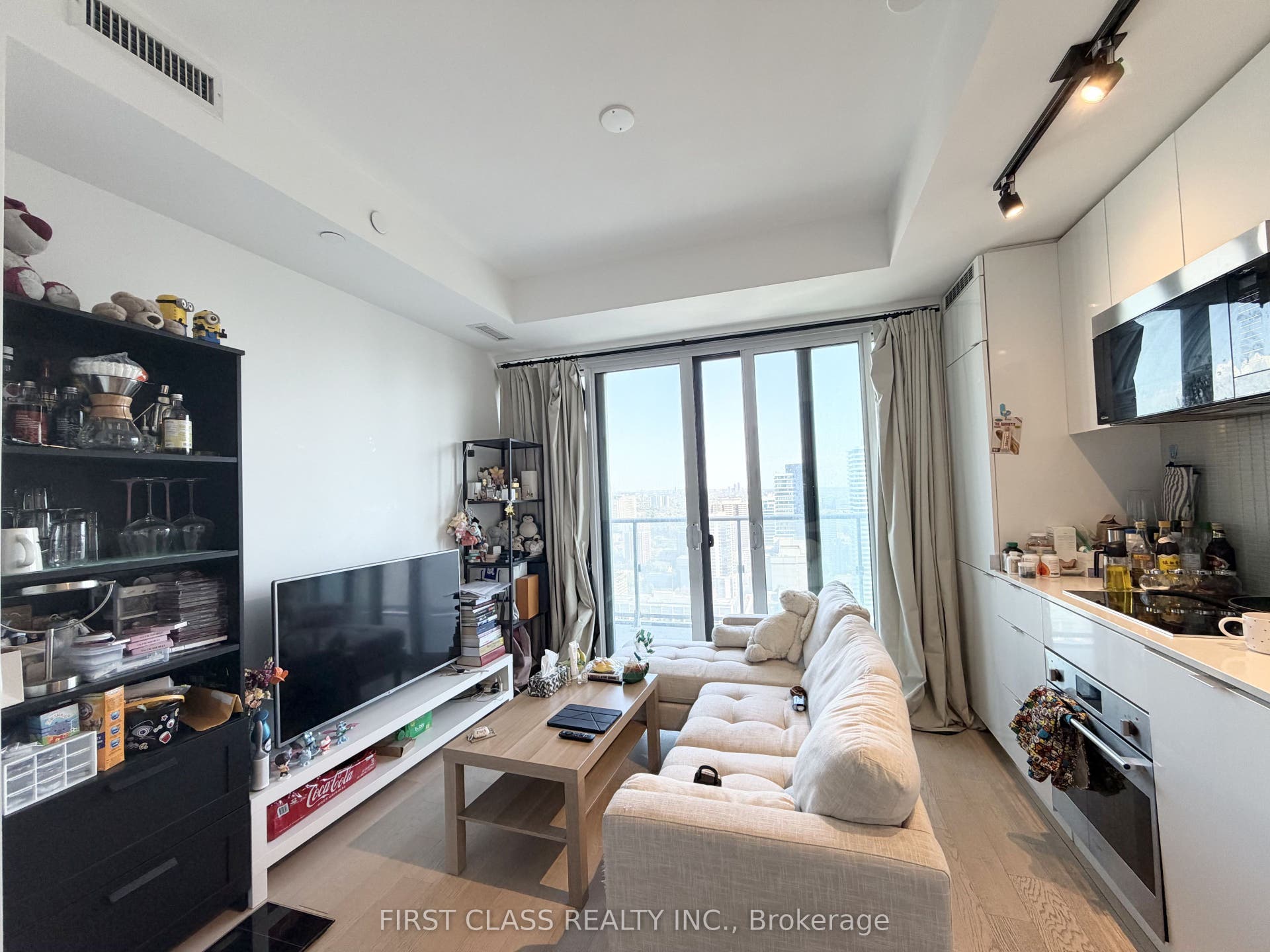 7 Grenville Street, #3708, Toronto C, Toronto ON M4Y 0E9