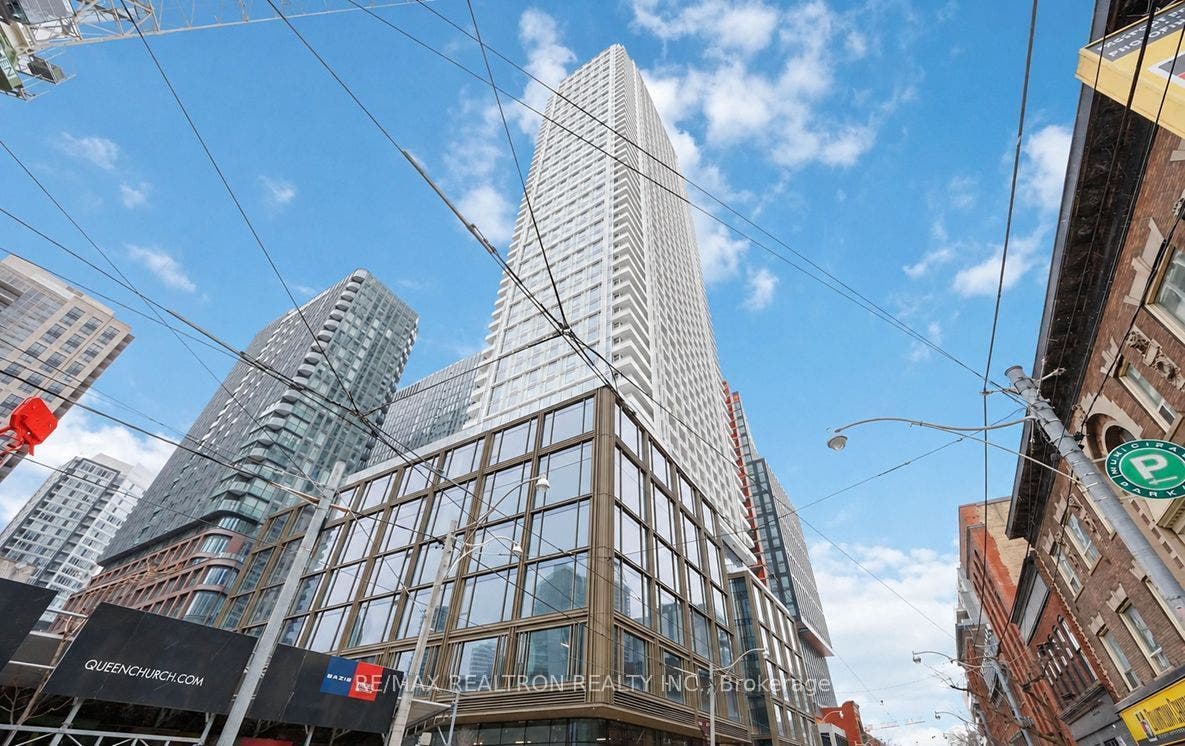 88 Queen Street E, #4711, Toronto C, Toronto ON M5C 0B6