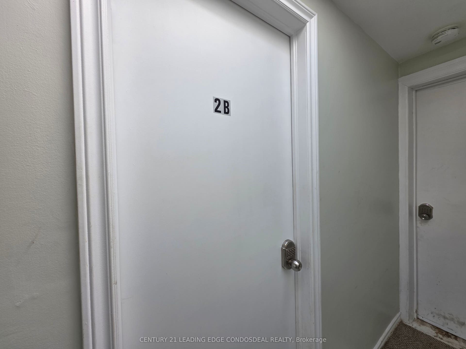 658 Dundas Street W, #2B, Toronto C, Toronto ON M5T 1H9