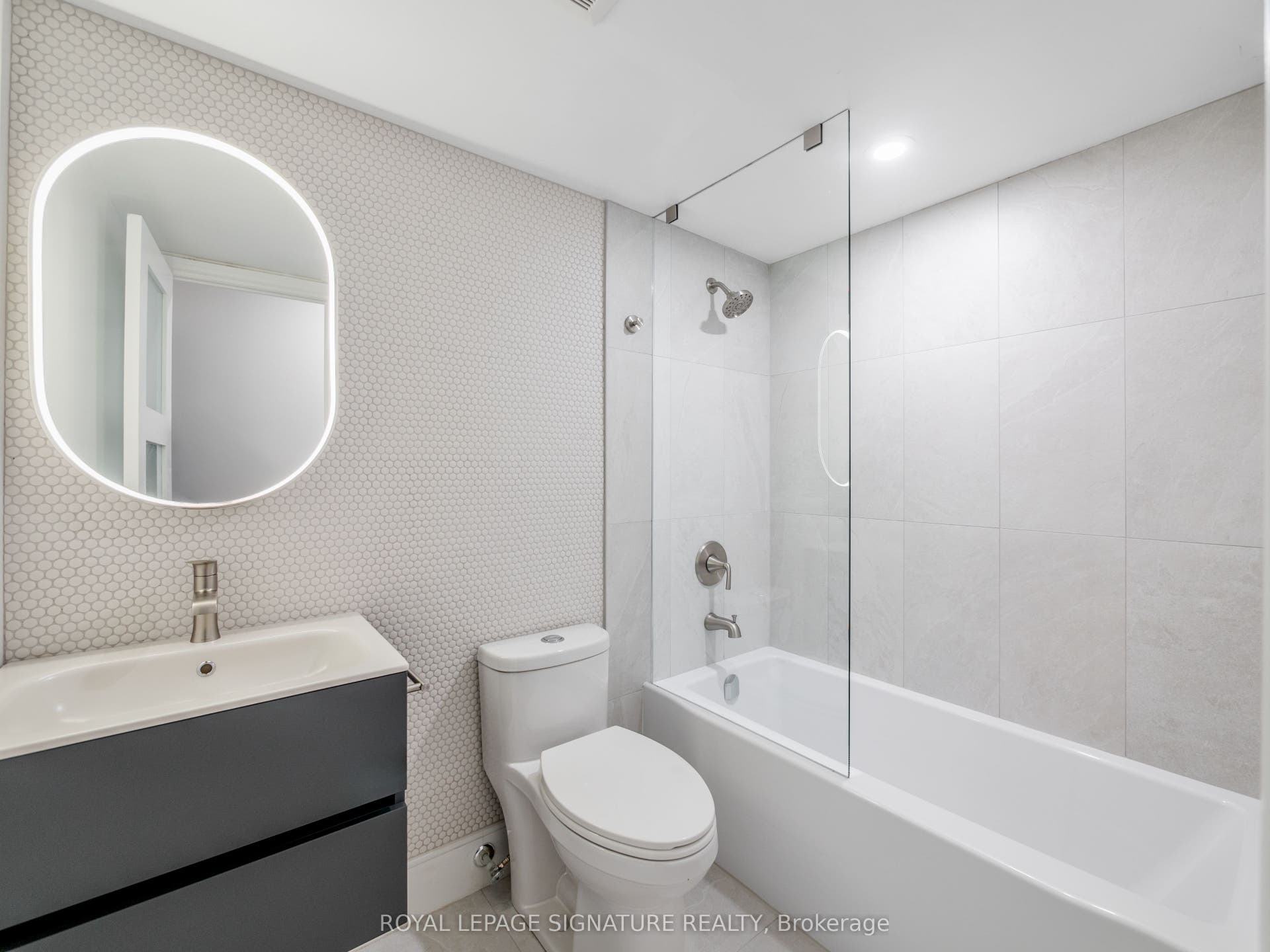 1 Sudbury Street, #102, Toronto C01, Toronto C, Toronto ON M6J 3W6 1 Sudbury Street, #102, Toronto C01, Toronto C, Toronto ON M6J 3W6