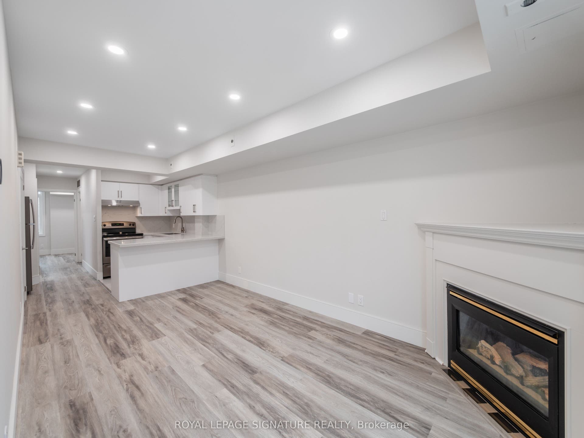 1 Sudbury Street, #102, Toronto C01, Toronto C, Toronto ON M6J 3W6 1 Sudbury Street, #102, Toronto C01, Toronto C, Toronto ON M6J 3W6