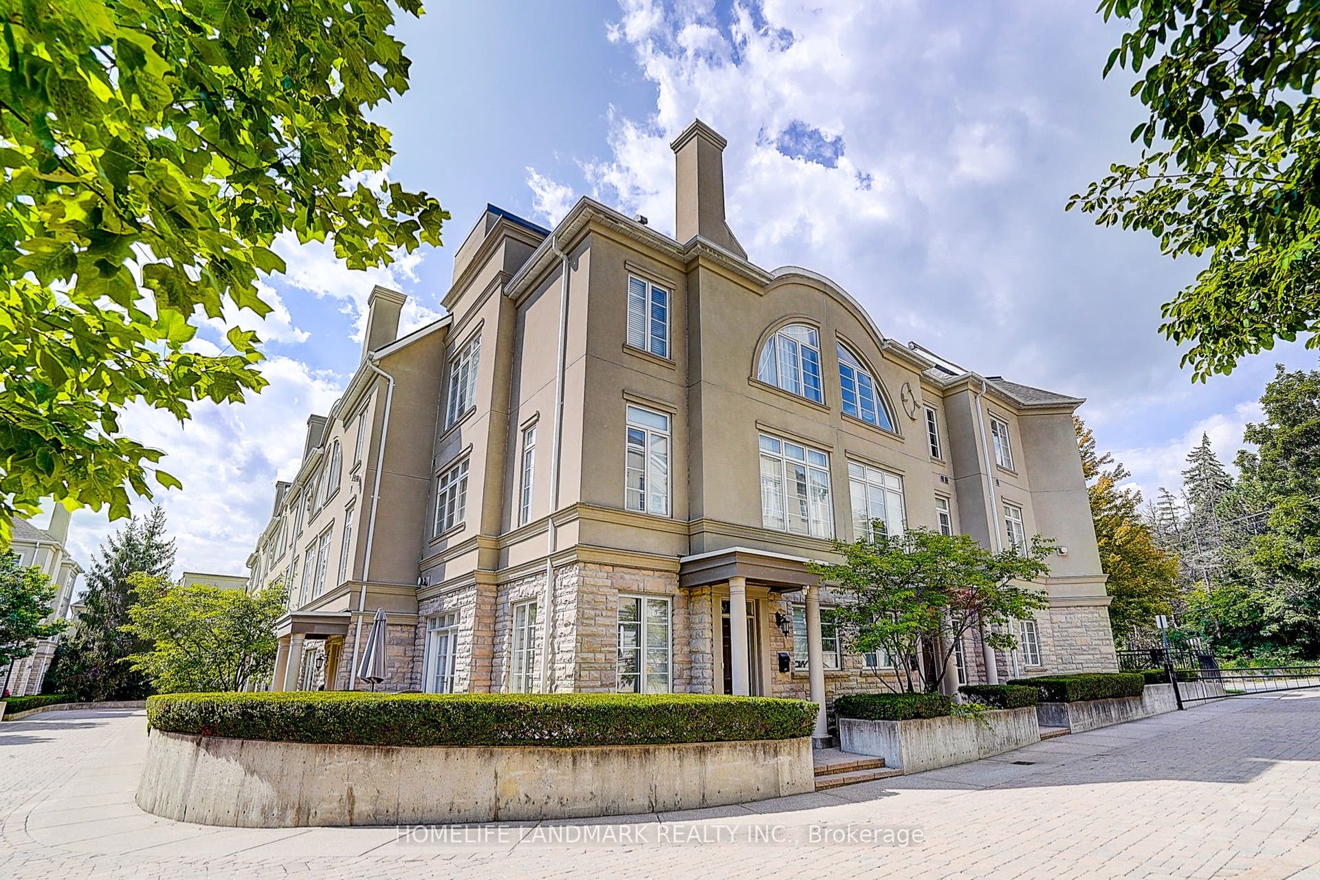 51 York Mills Road, #309, Toronto C12, Toronto C, Toronto ON M2P 1B6