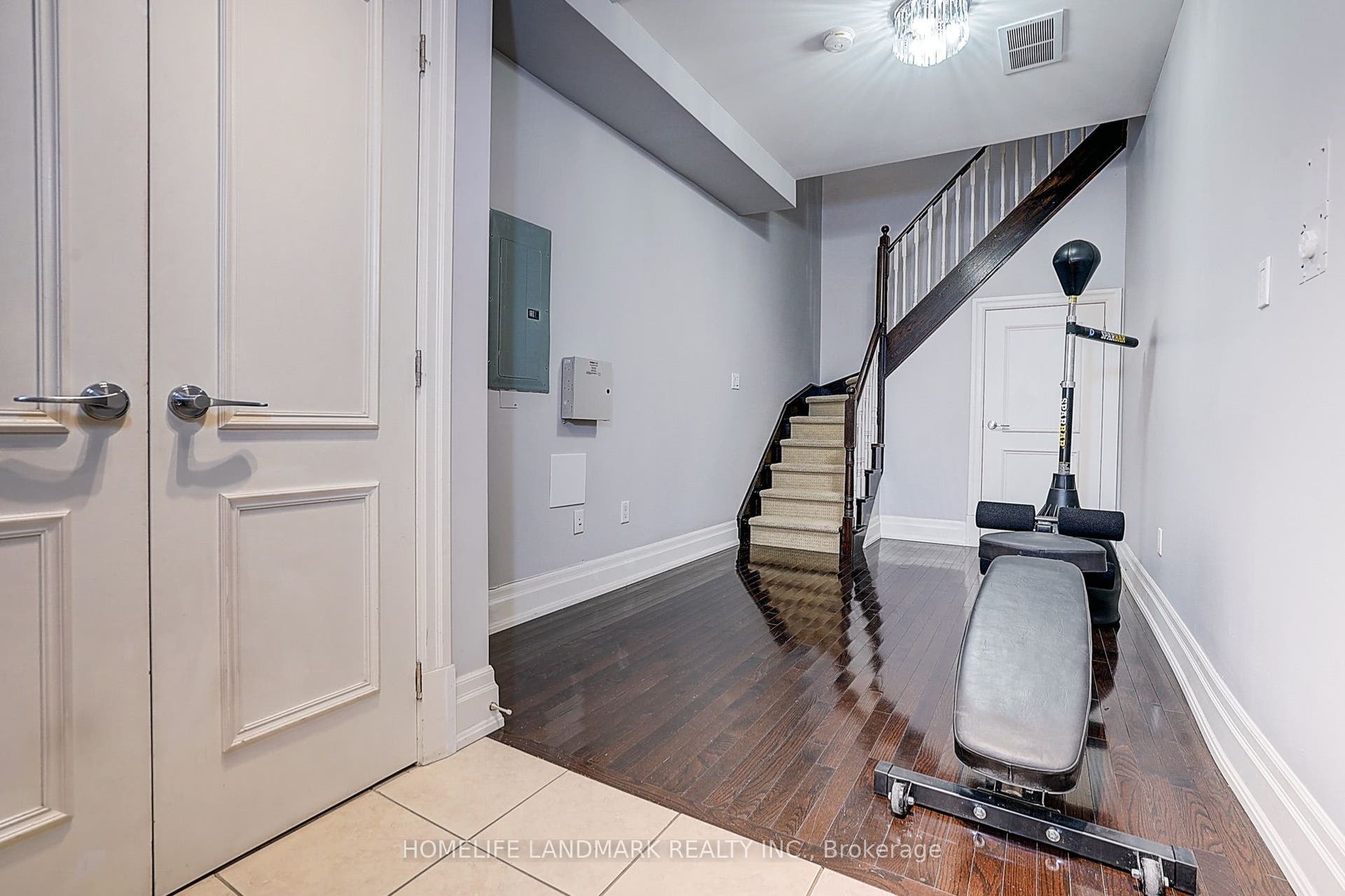 51 York Mills Road, #309, Toronto C12, Toronto C, Toronto ON M2P 1B6