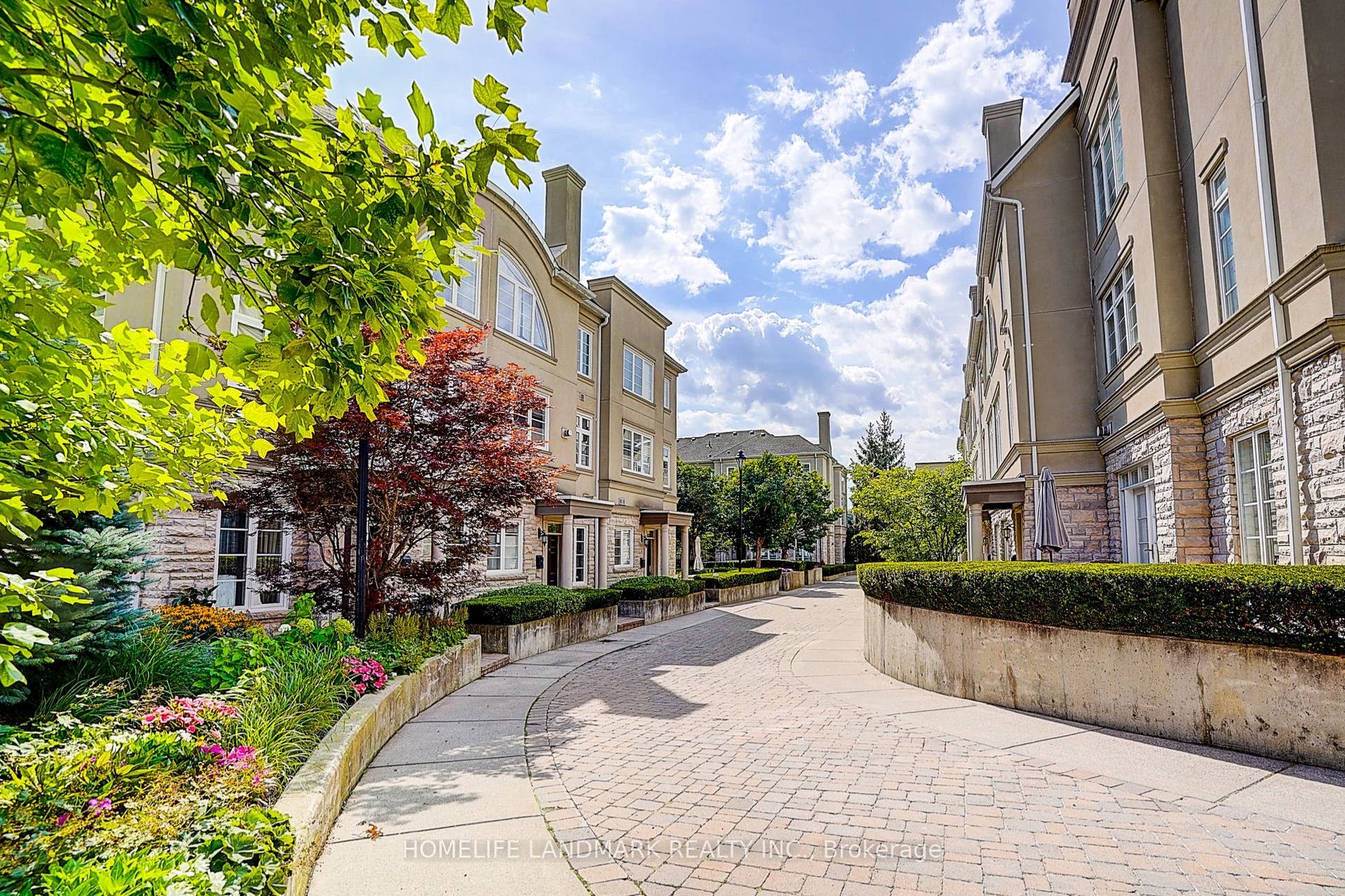 51 York Mills Road, #309, Toronto C12, Toronto C, Toronto ON M2P 1B6