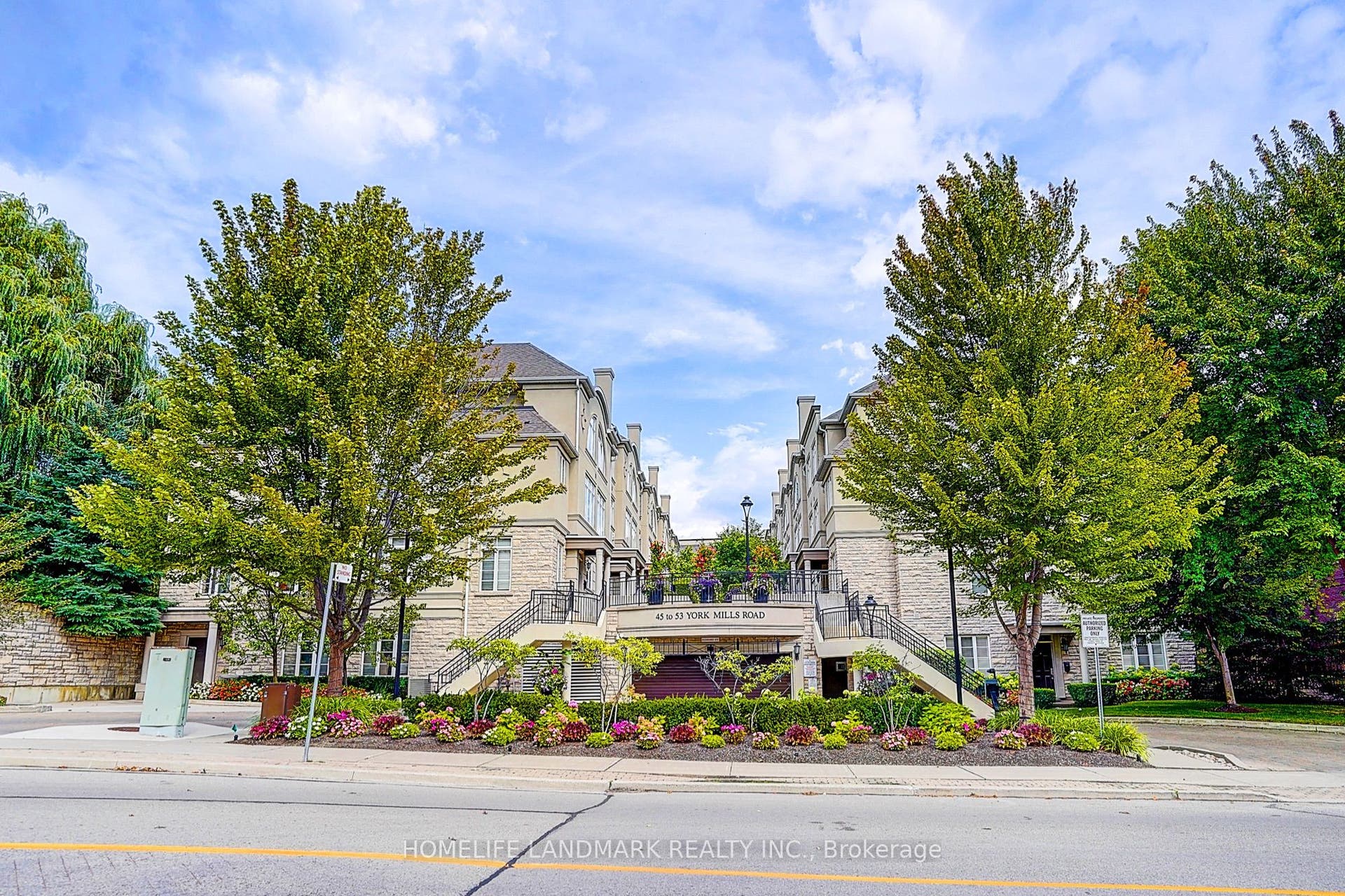 51 York Mills Road, #309, Toronto C12, Toronto C, Toronto ON M2P 1B6