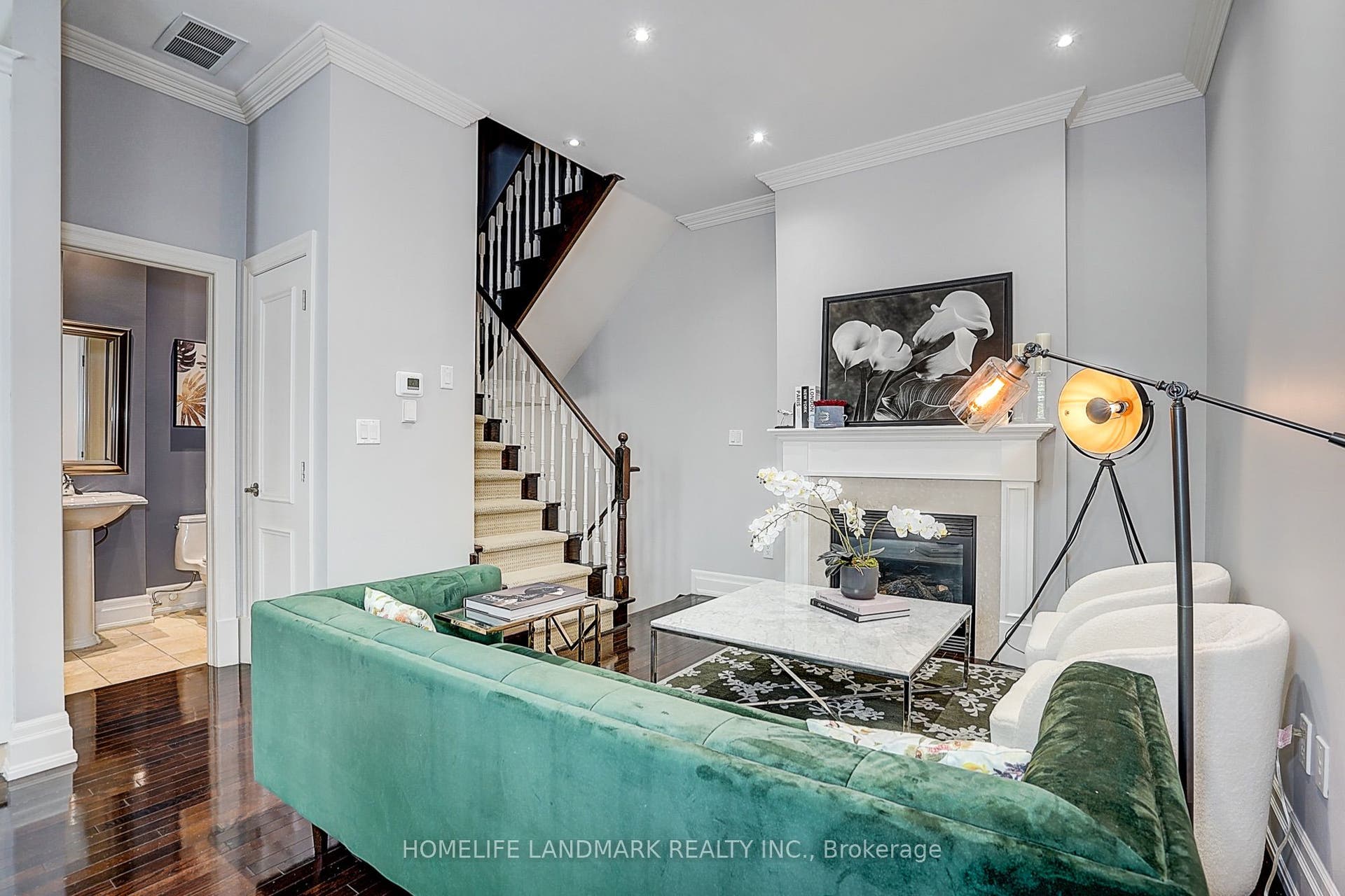 51 York Mills Road, #309, Toronto C12, Toronto C, Toronto ON M2P 1B6