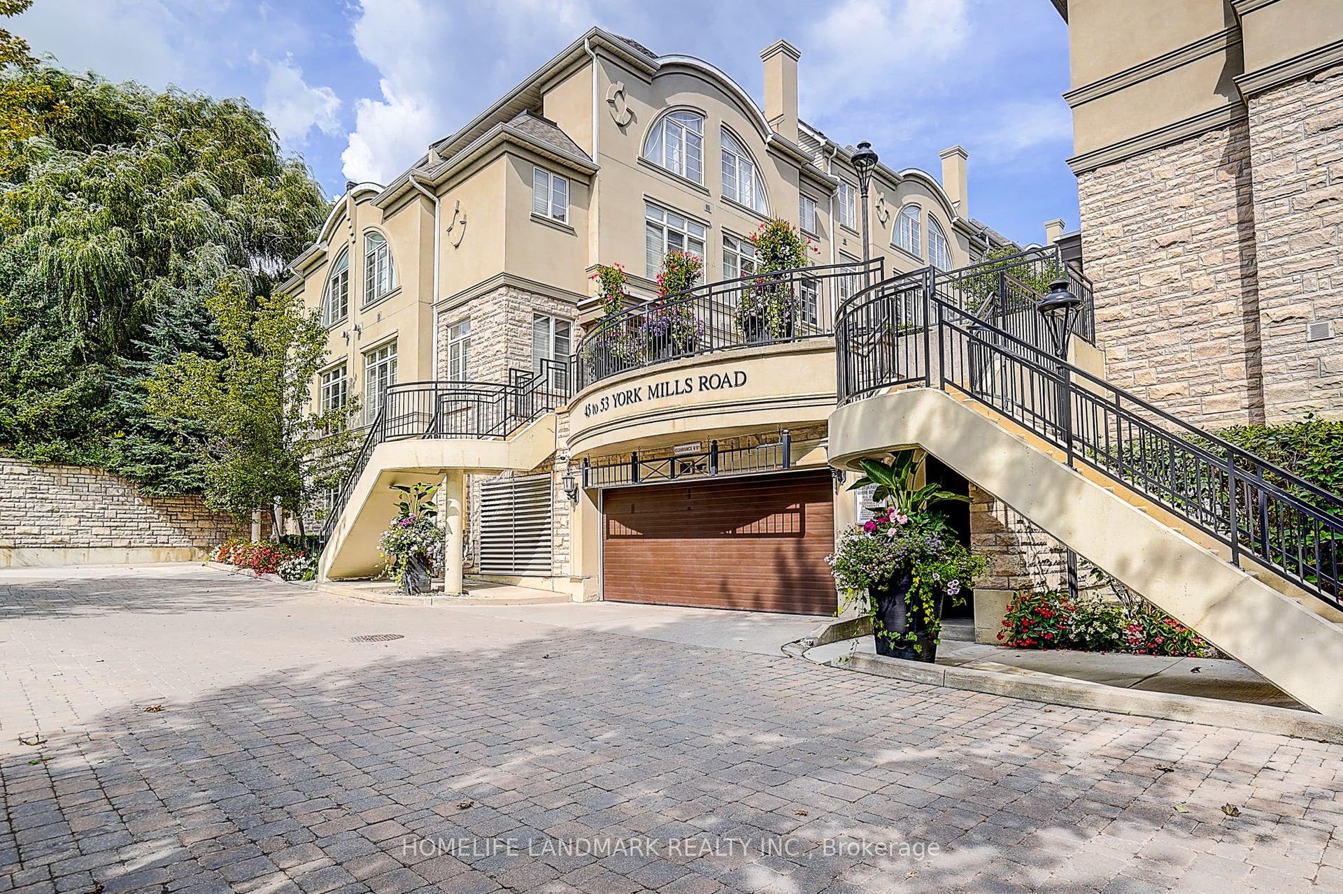51 York Mills Road, #309, Toronto C12, Toronto C, Toronto ON M2P 1B6