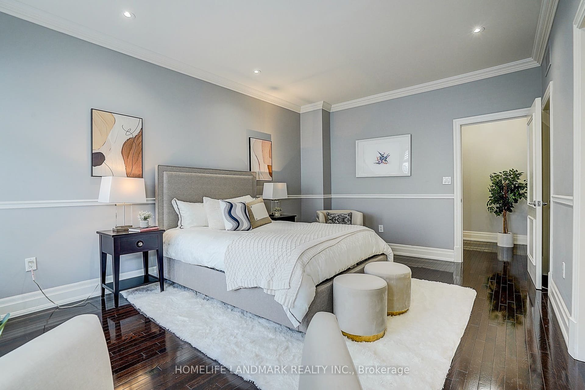 51 York Mills Road, #309, Toronto C12, Toronto C, Toronto ON M2P 1B6