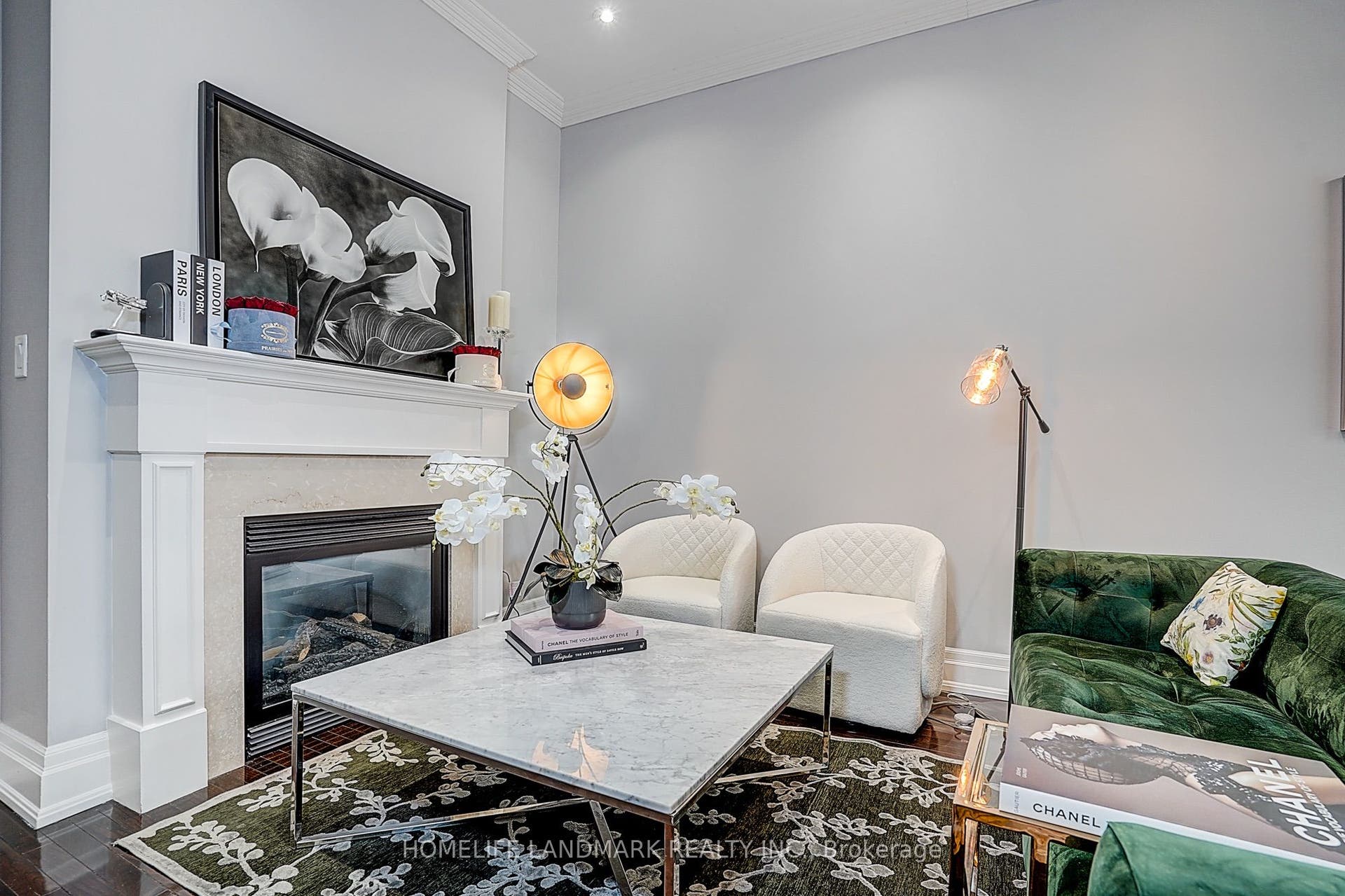 51 York Mills Road, #309, Toronto C12, Toronto C, Toronto ON M2P 1B6