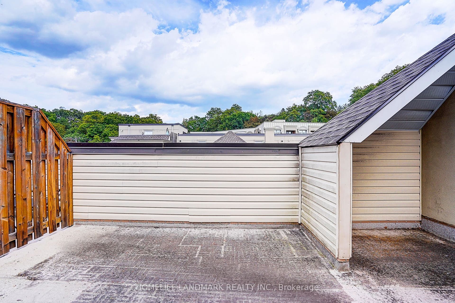 51 York Mills Road, #309, Toronto C12, Toronto C, Toronto ON M2P 1B6