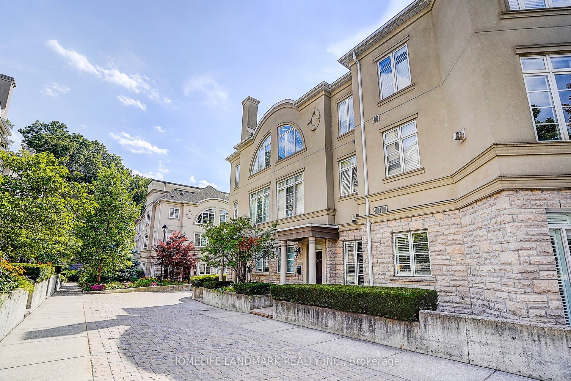 51 York Mills Road, #309, Toronto C12, Toronto C, Toronto ON M2P 1B6