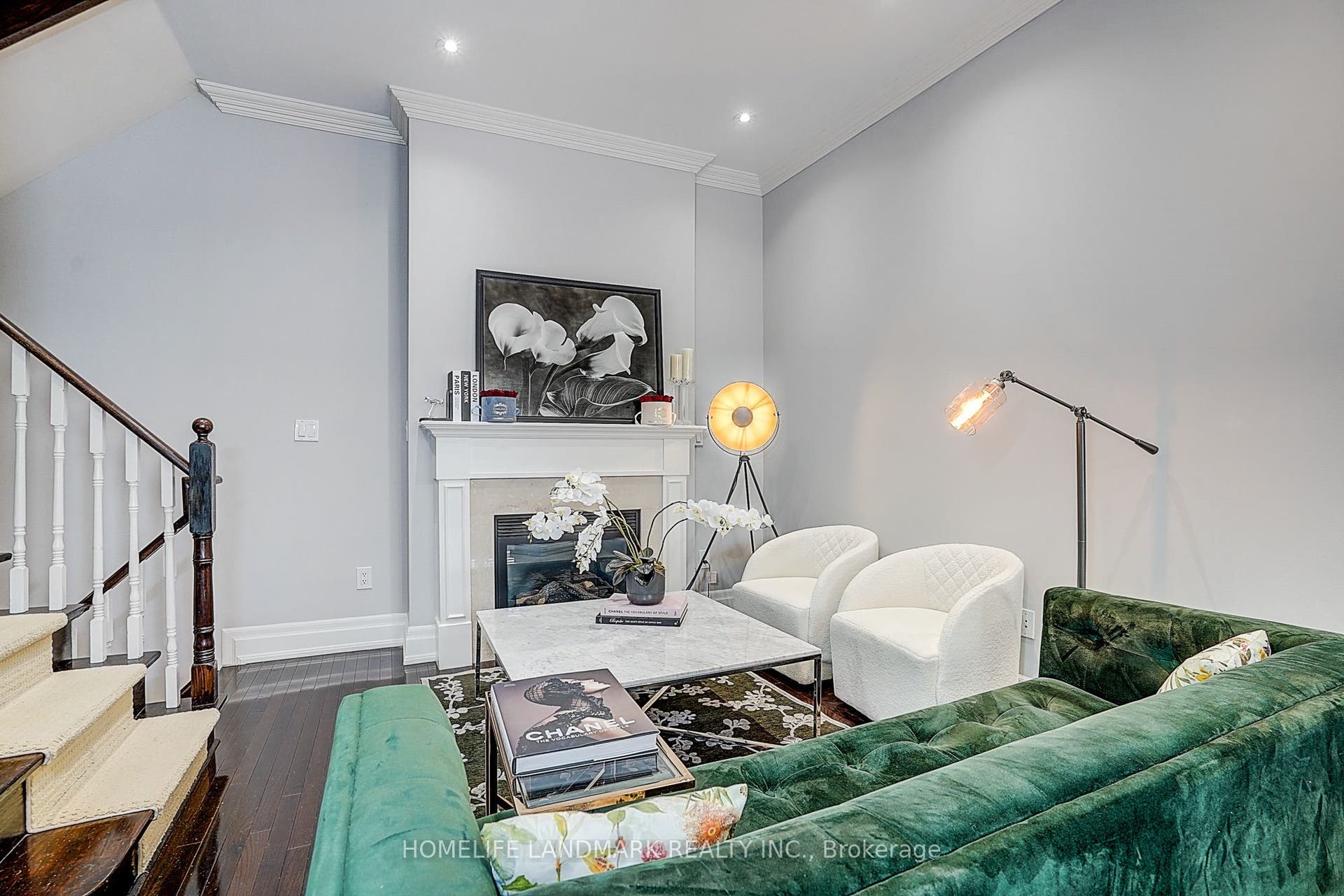51 York Mills Road, #309, Toronto C12, Toronto C, Toronto ON M2P 1B6