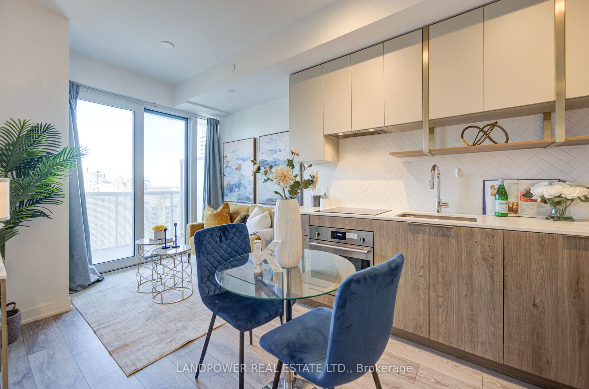 15 Holmes Avenue, #1906, Toronto C14, Toronto C, Toronto ON M2N 0L4