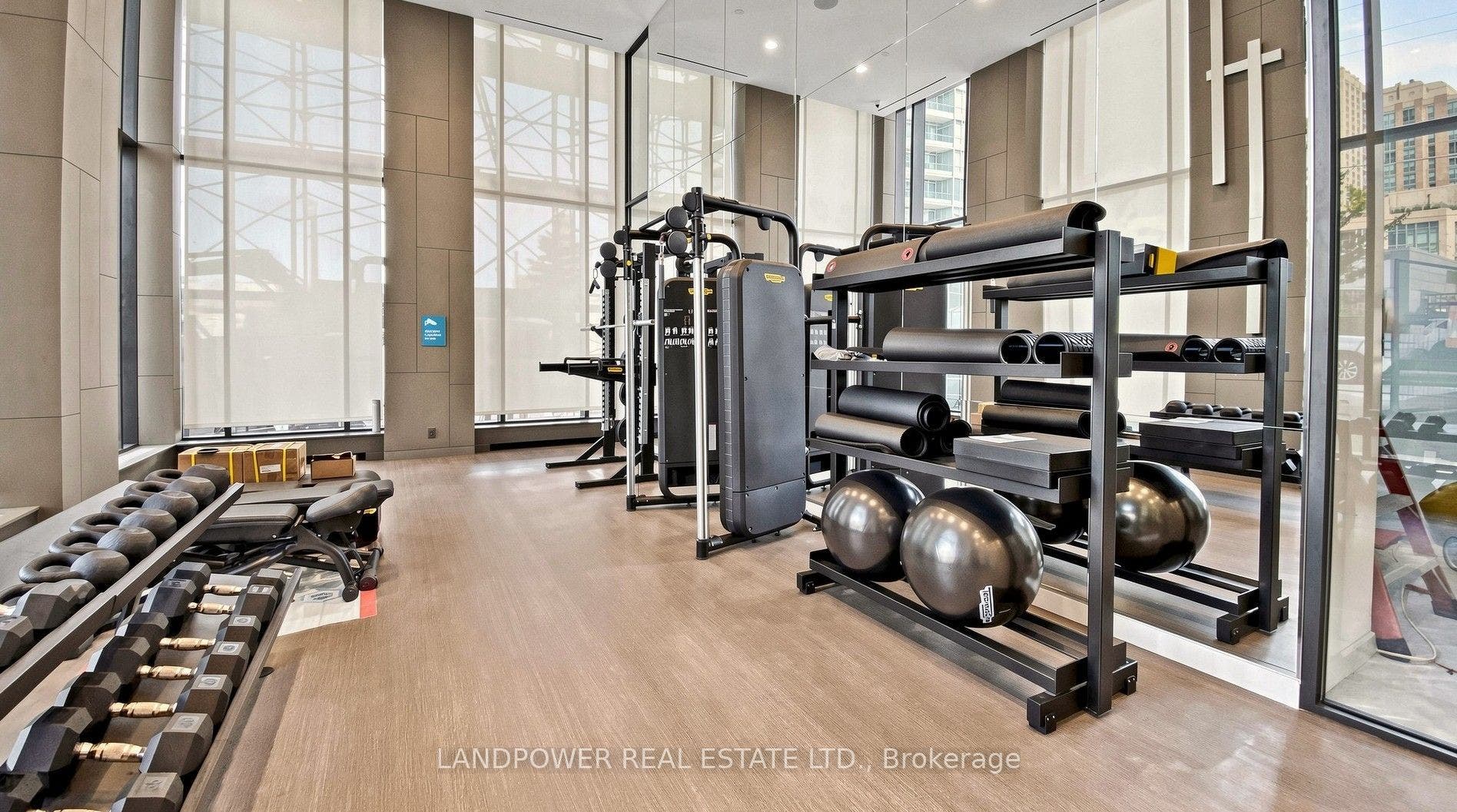 15 Holmes Avenue, #1906, Toronto C14, Toronto C, Toronto ON M2N 0L4
