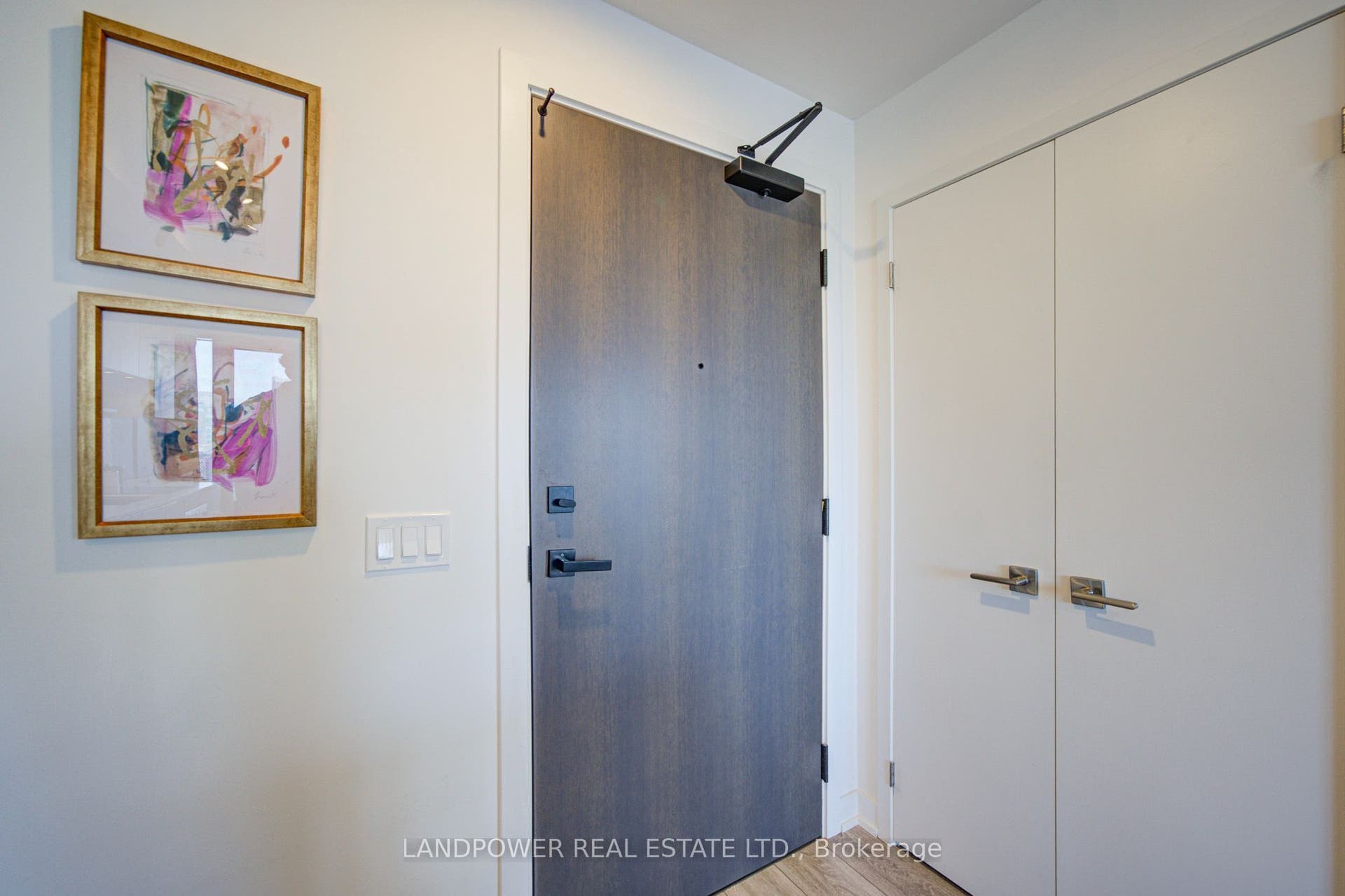 15 Holmes Avenue, #1906, Toronto C14, Toronto C, Toronto ON M2N 0L4