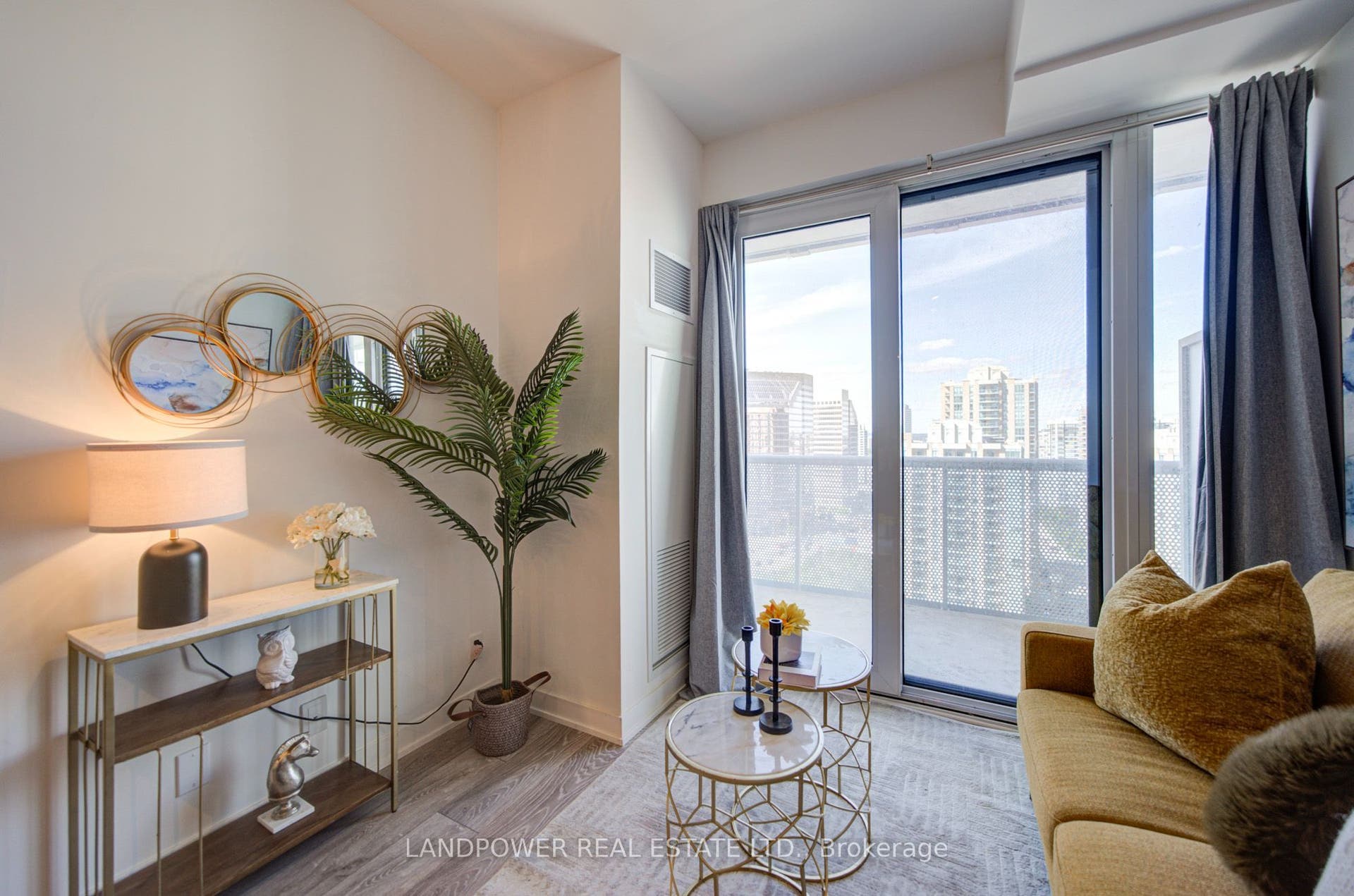 15 Holmes Avenue, #1906, Toronto C14, Toronto C, Toronto ON M2N 0L4