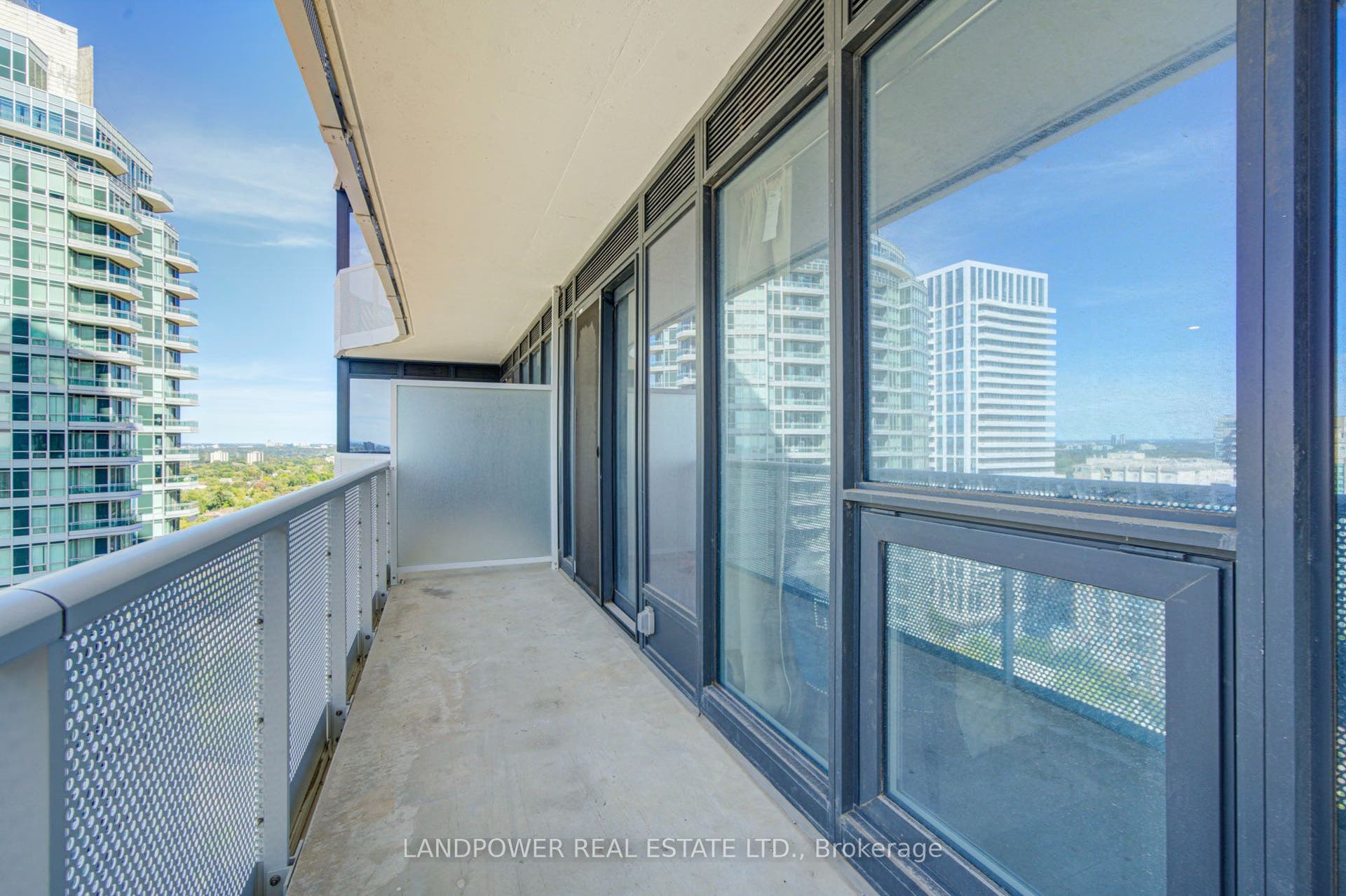 15 Holmes Avenue, #1906, Toronto C14, Toronto C, Toronto ON M2N 0L4