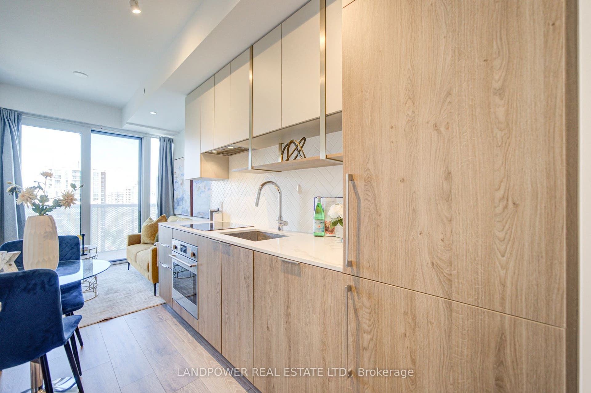 15 Holmes Avenue, #1906, Toronto C14, Toronto C, Toronto ON M2N 0L4